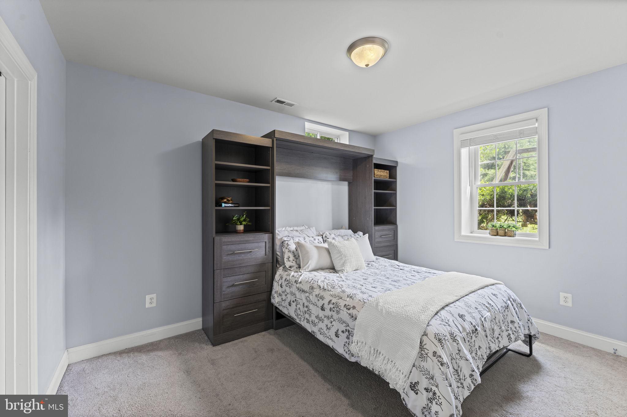 PARRAMORE - Residential