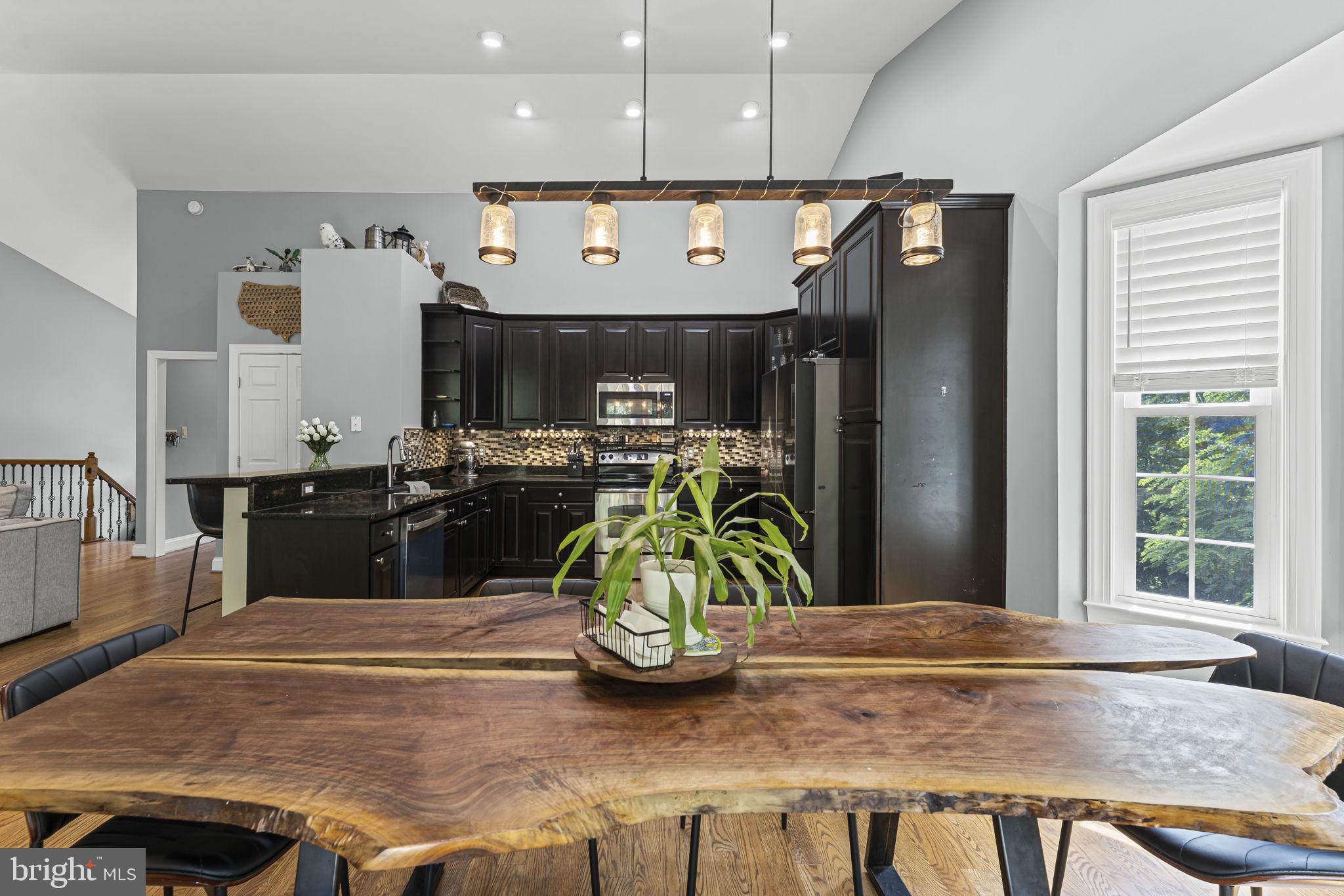 PARRAMORE - Residential