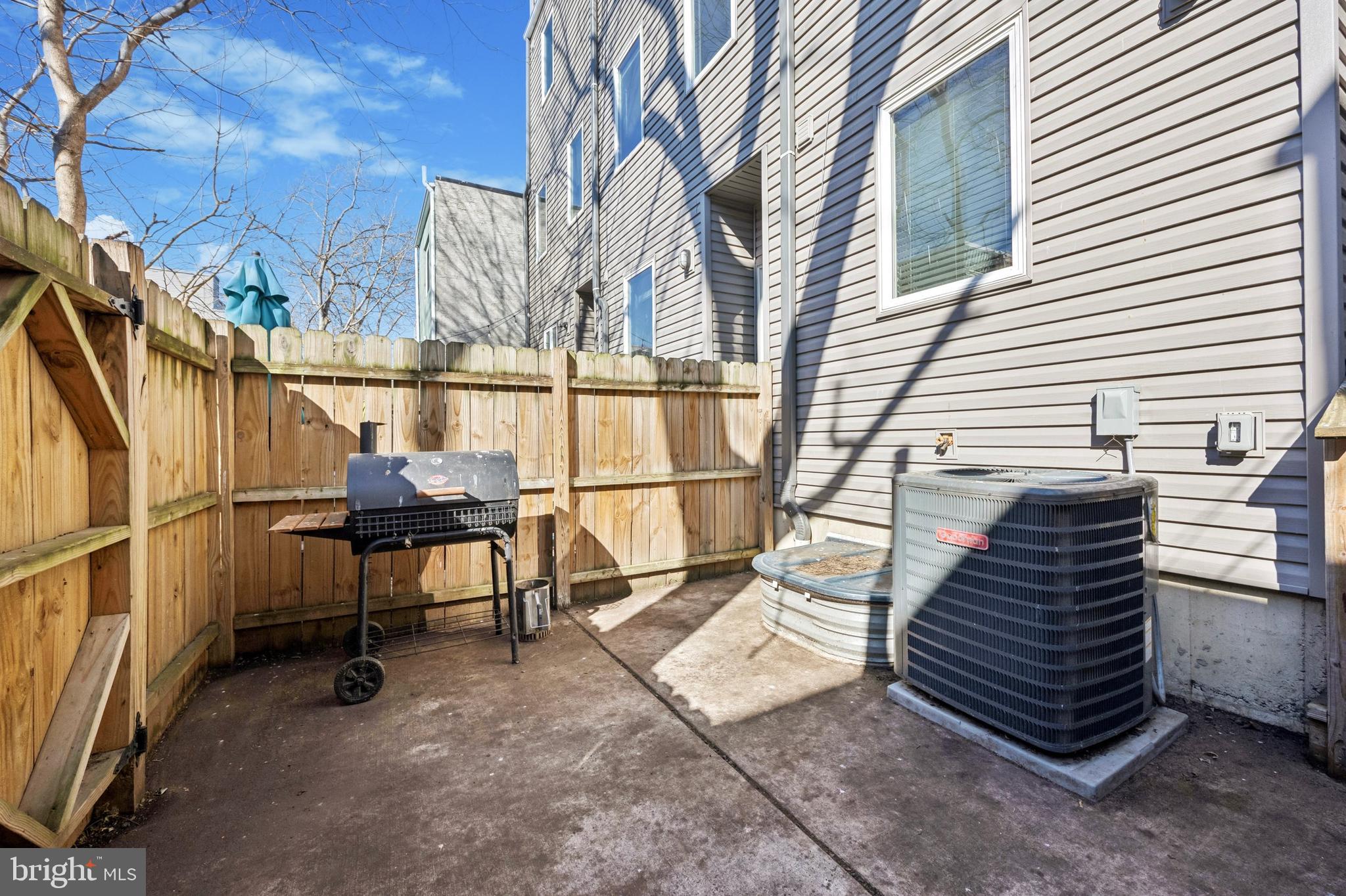 GRAYS FERRY - Residential
