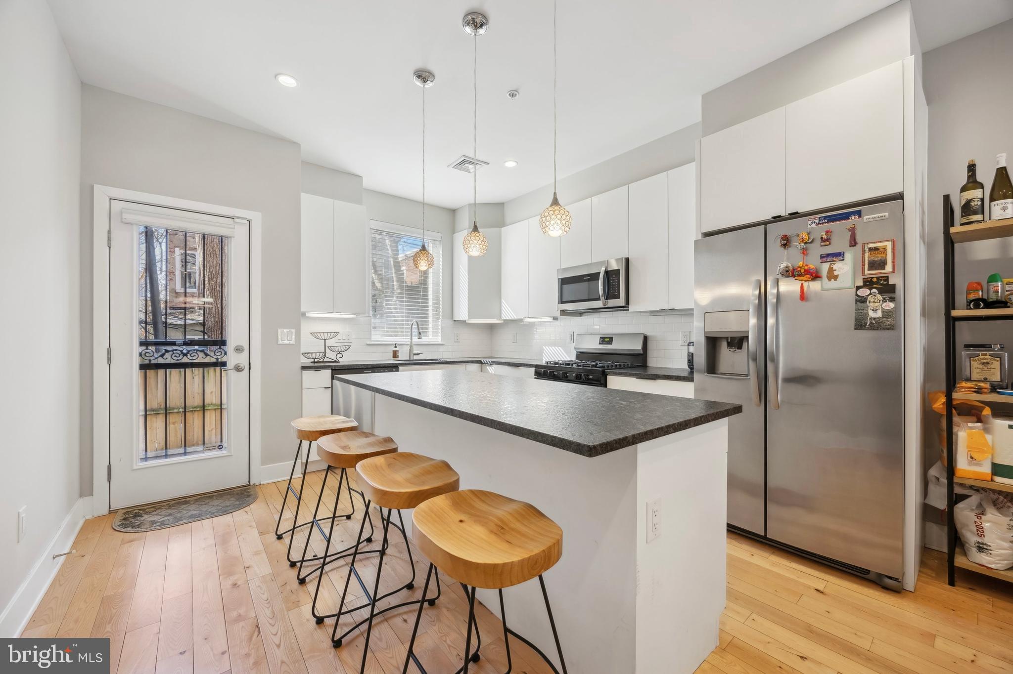 GRAYS FERRY - Residential