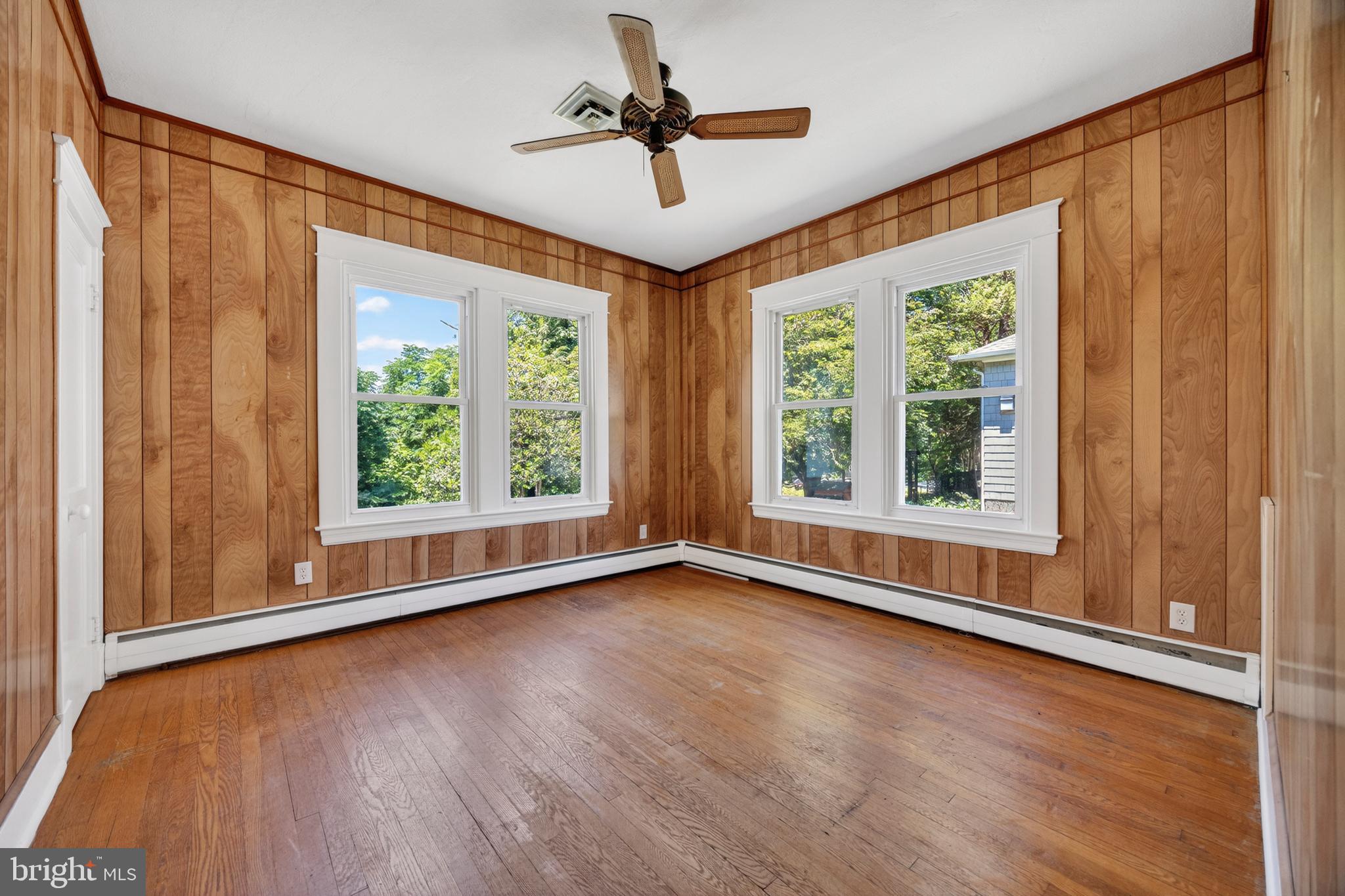 WEEMS CREEK - Residential
