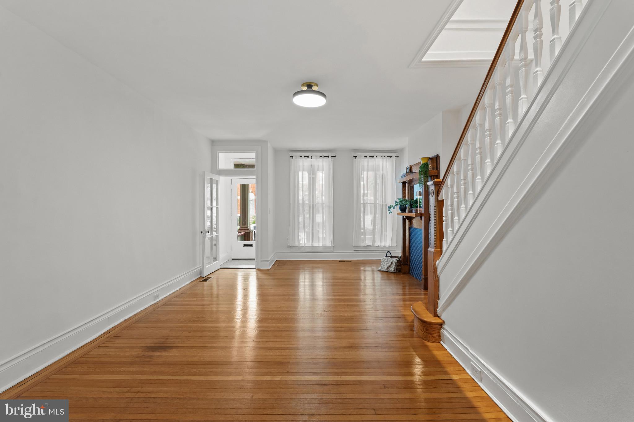 CHARLES VILLAGE - Residential