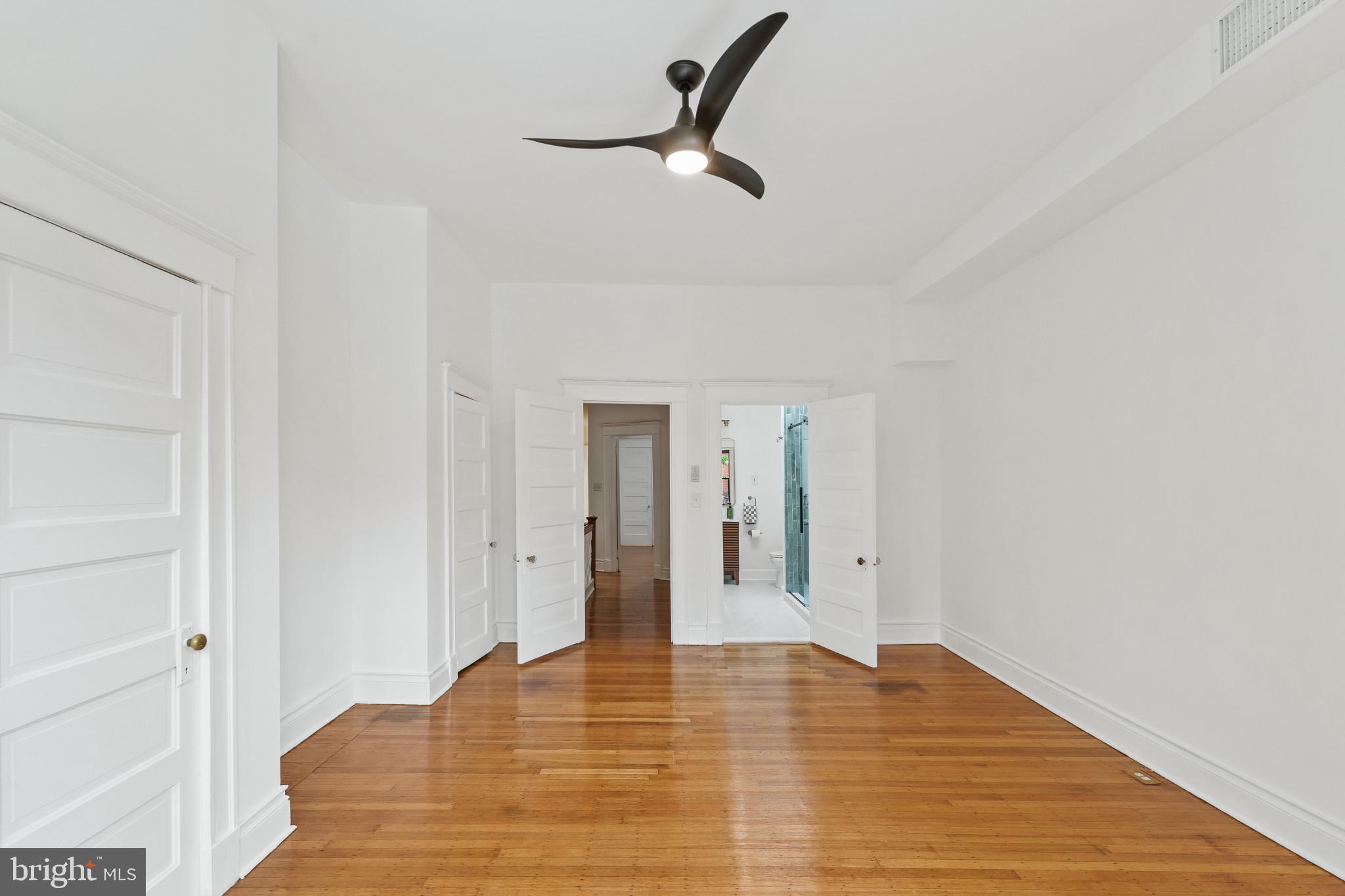 CHARLES VILLAGE - Residential