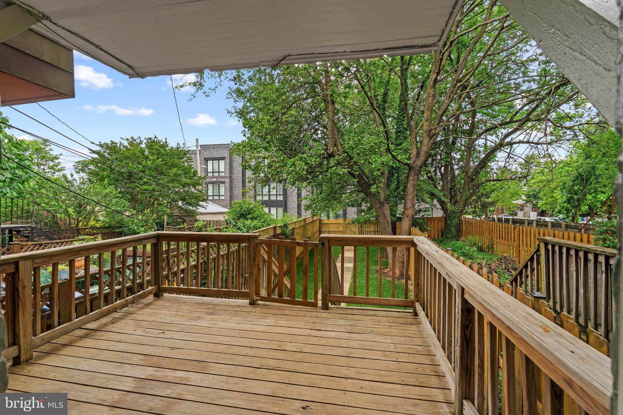 CHARLES VILLAGE - Residential
