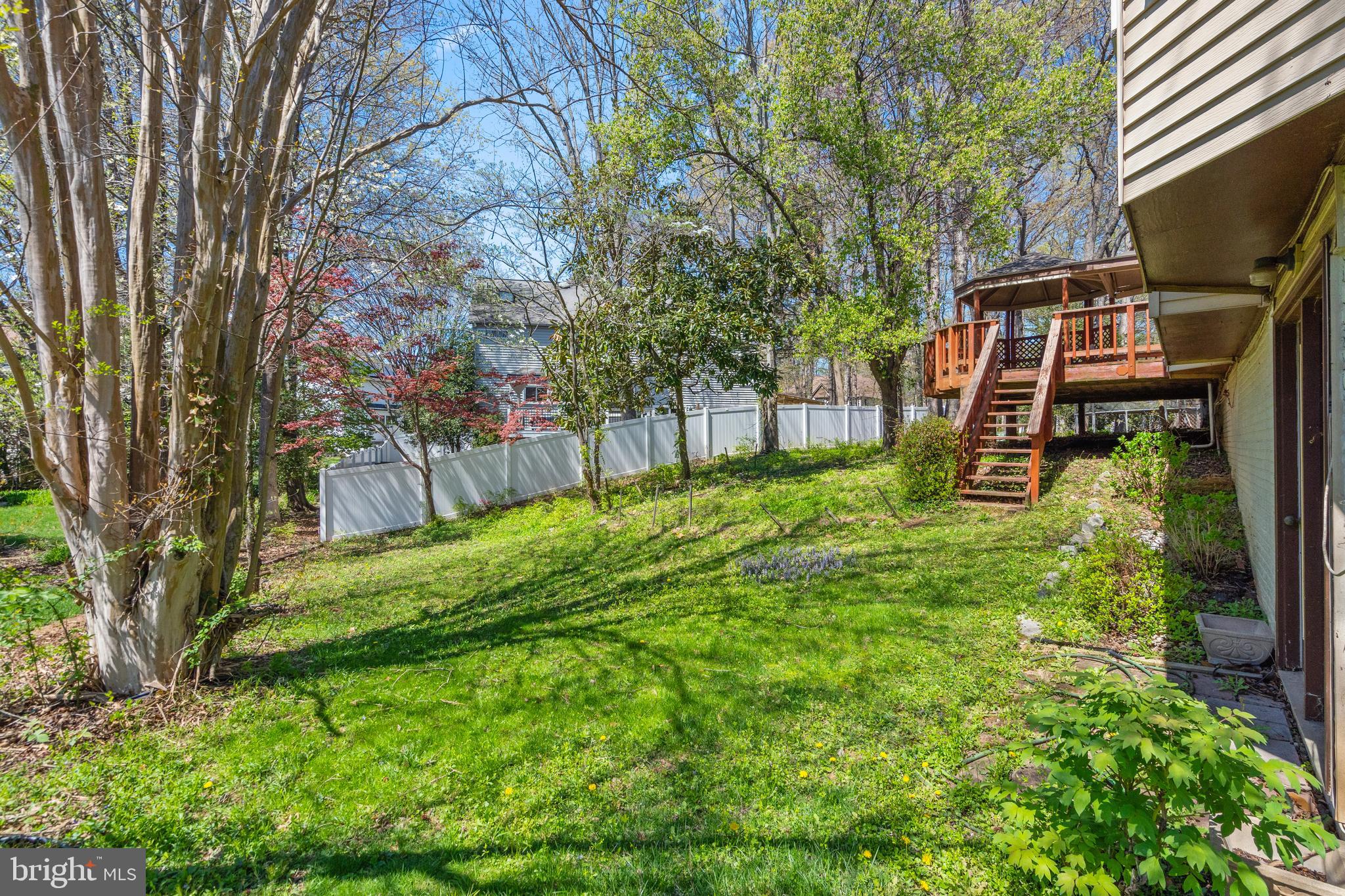 BARTONS GROVE - Residential