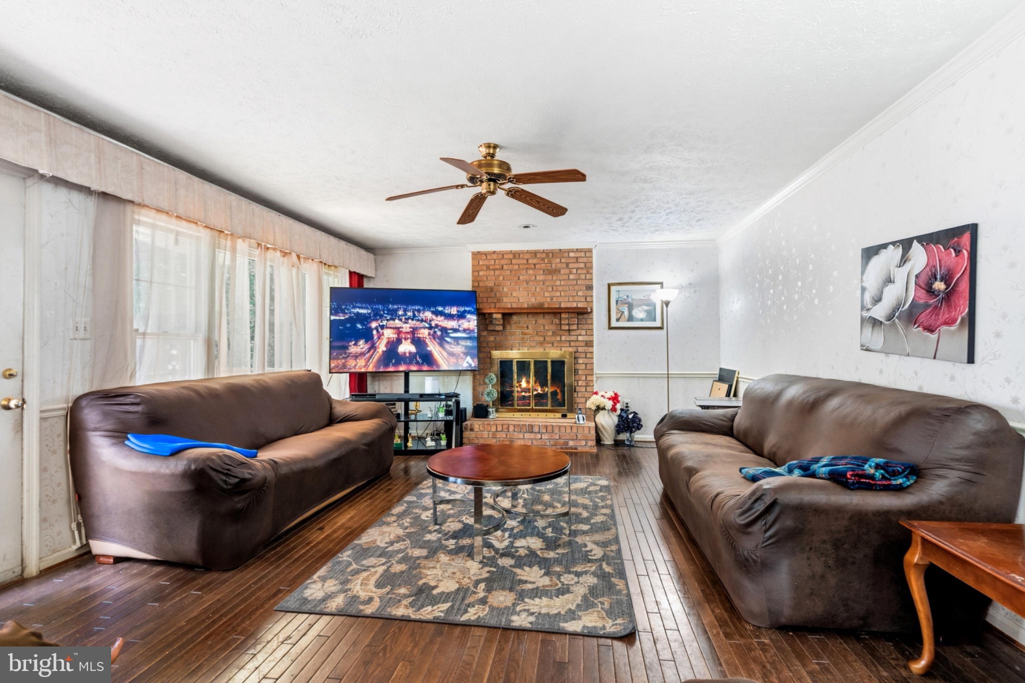 BARTONS GROVE - Residential