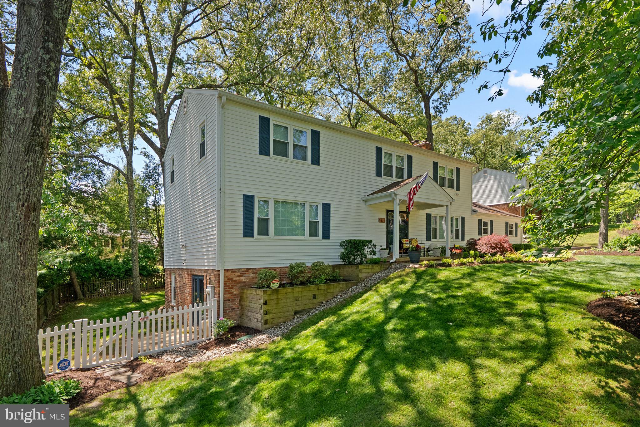 CHARTWELL - Residential