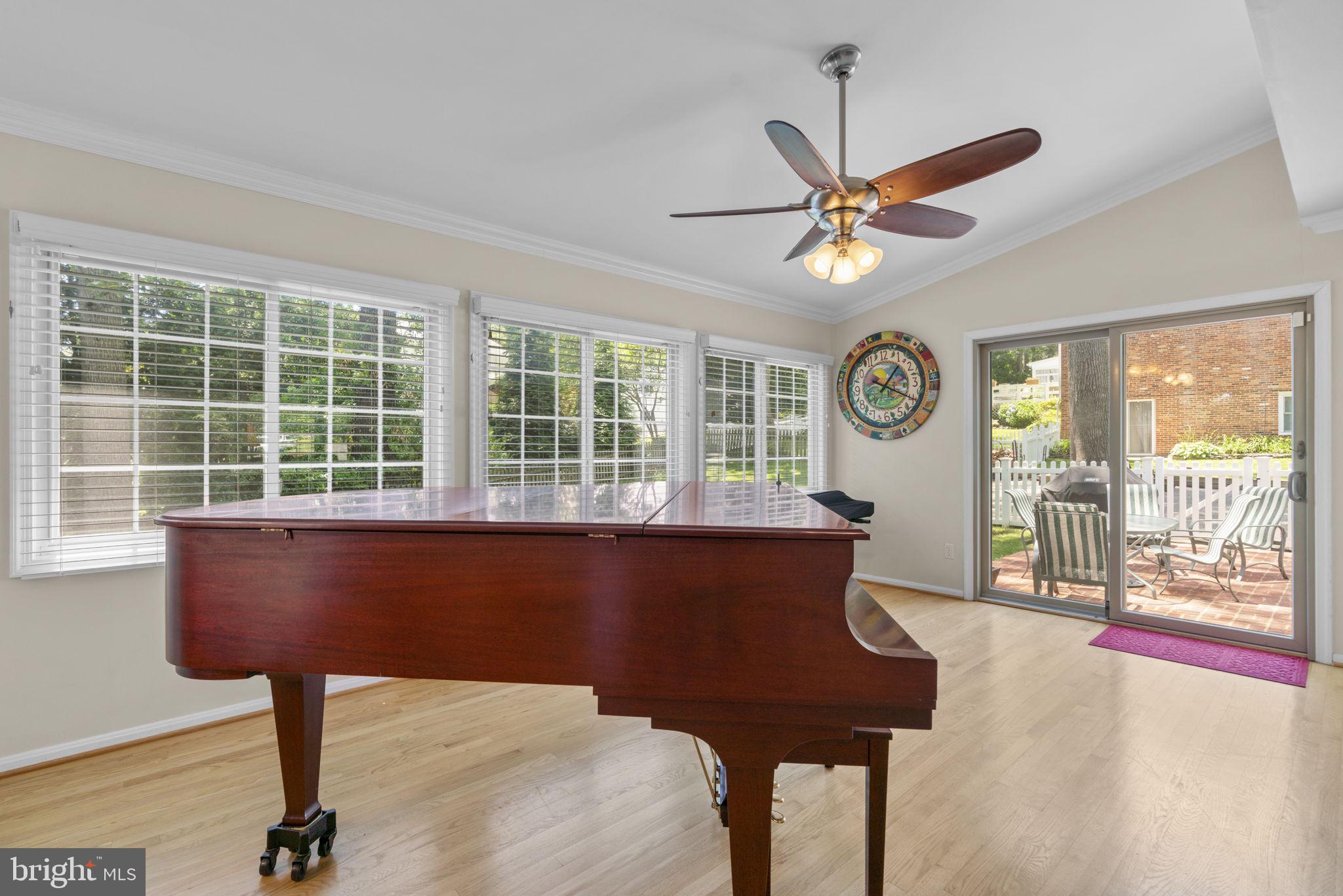 CHARTWELL - Residential