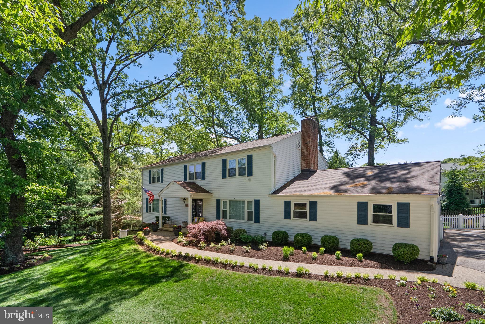 CHARTWELL - Residential