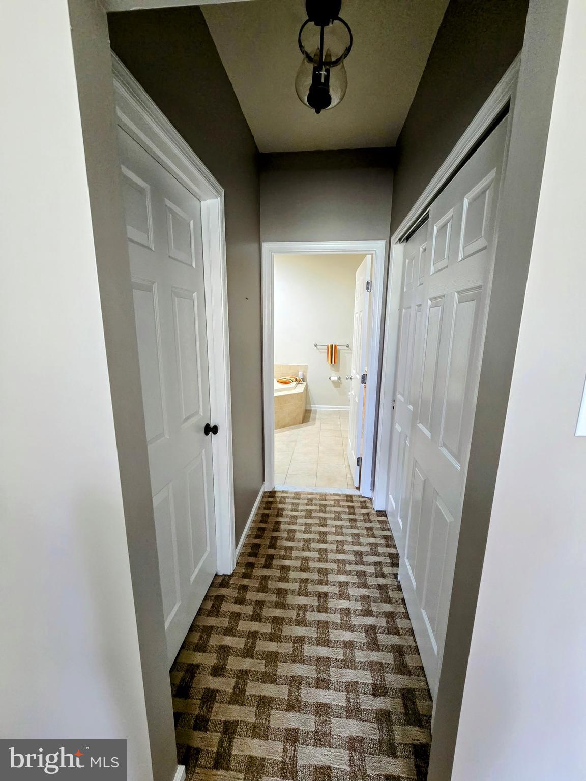 VILLAGES AT HILLVIEW - Residential