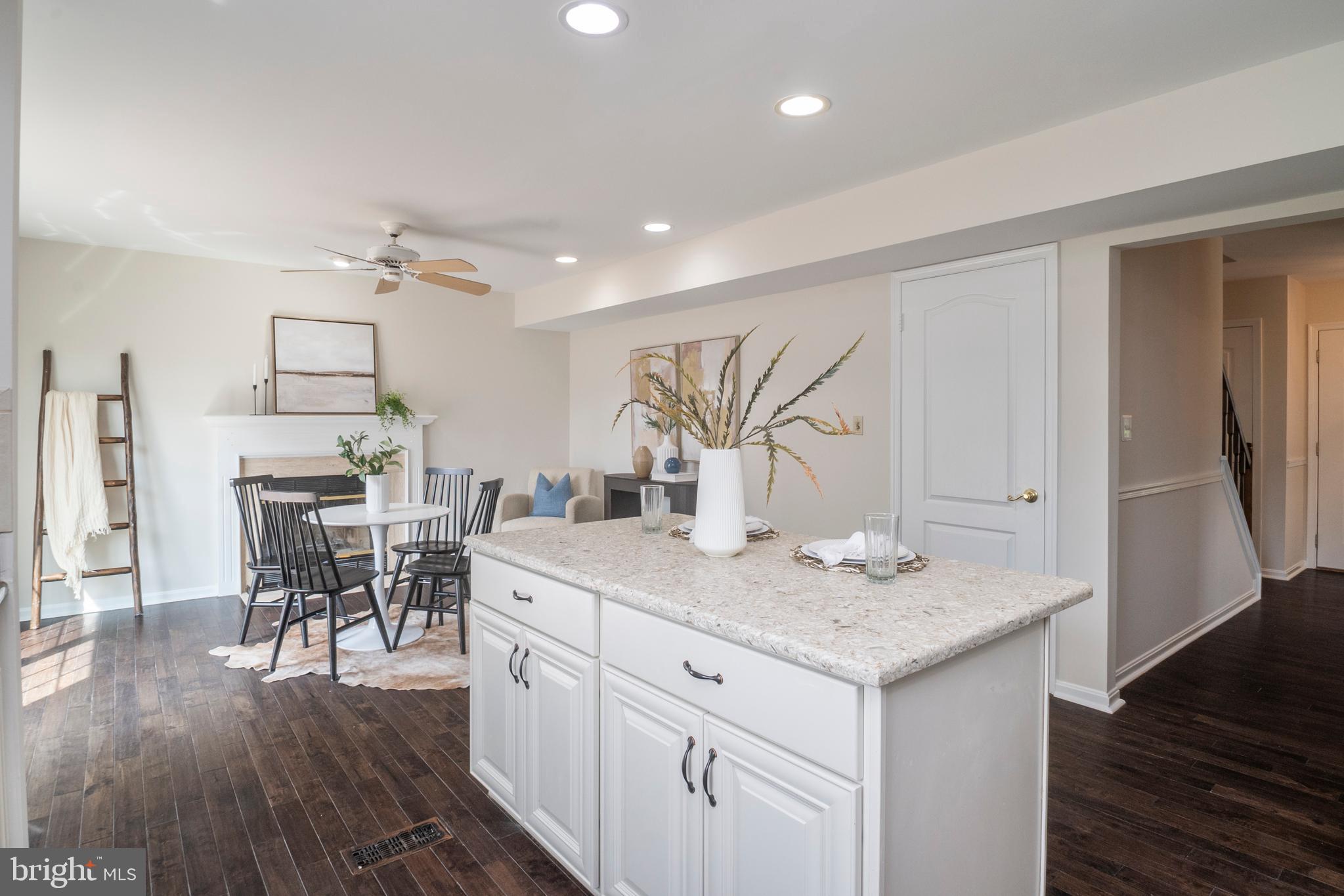 THE VILLAGE OF TIMBERGROVE - Residential