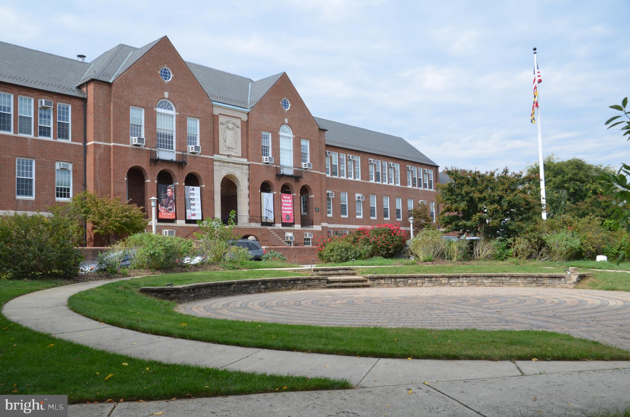 HISTORIC DISTRICT - Residential