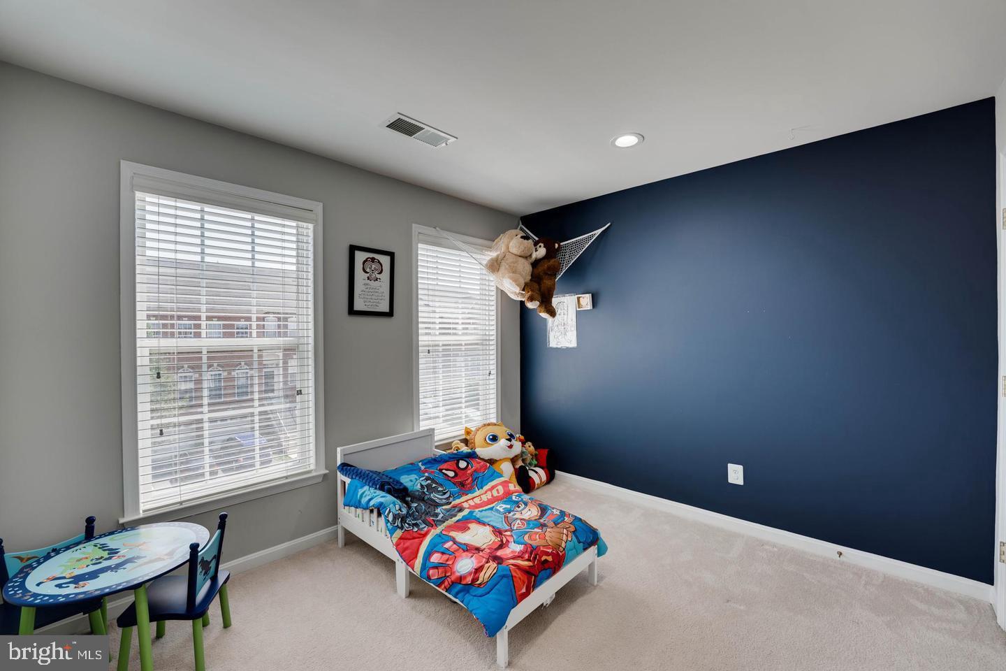 STONE RIDGE - Residential