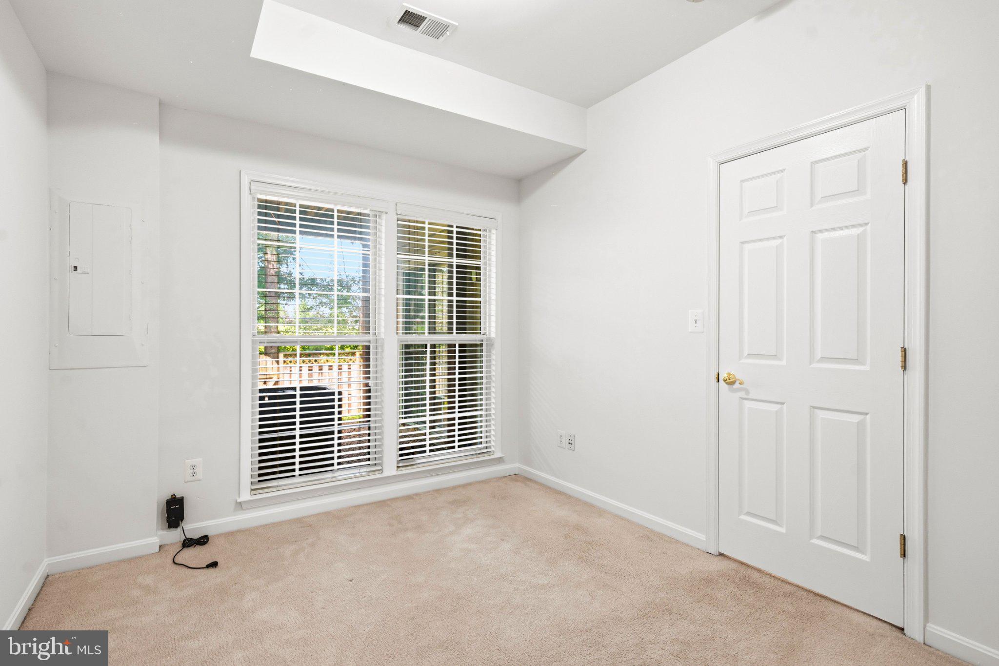 STONE RIDGE - Residential