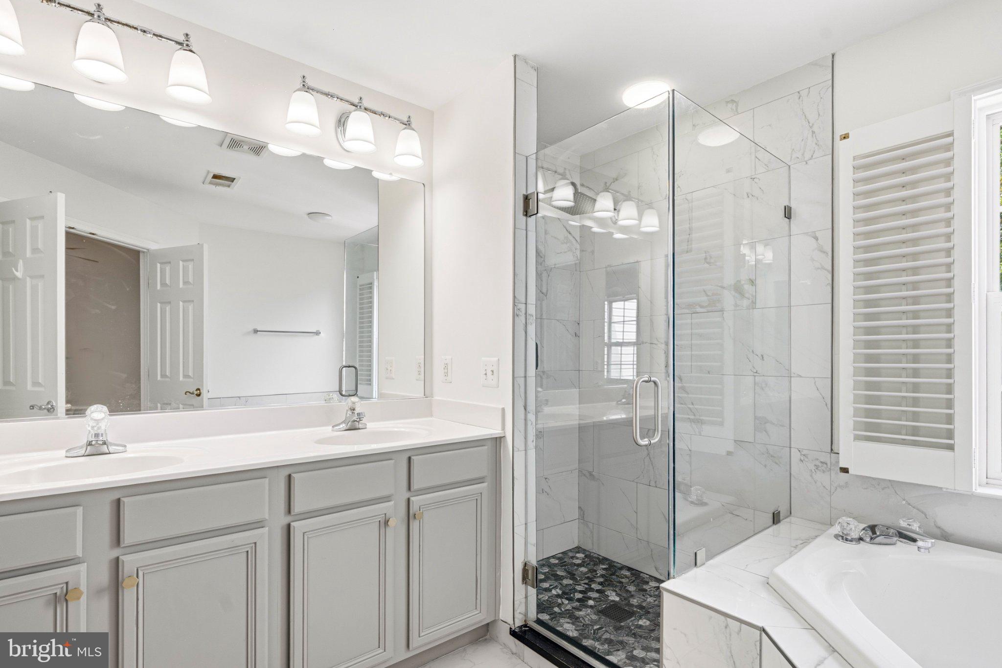 STONE RIDGE - Residential