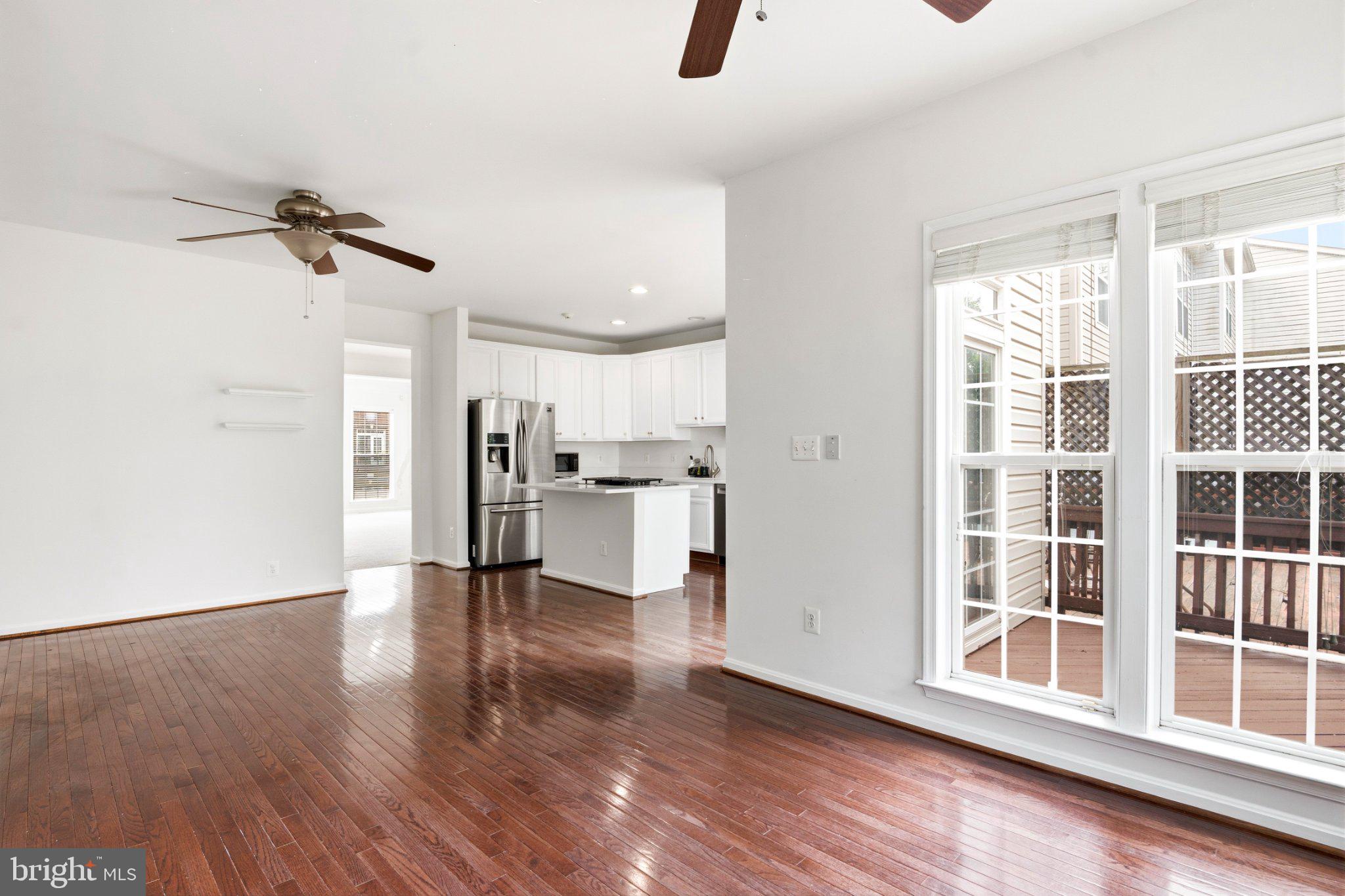 STONE RIDGE - Residential