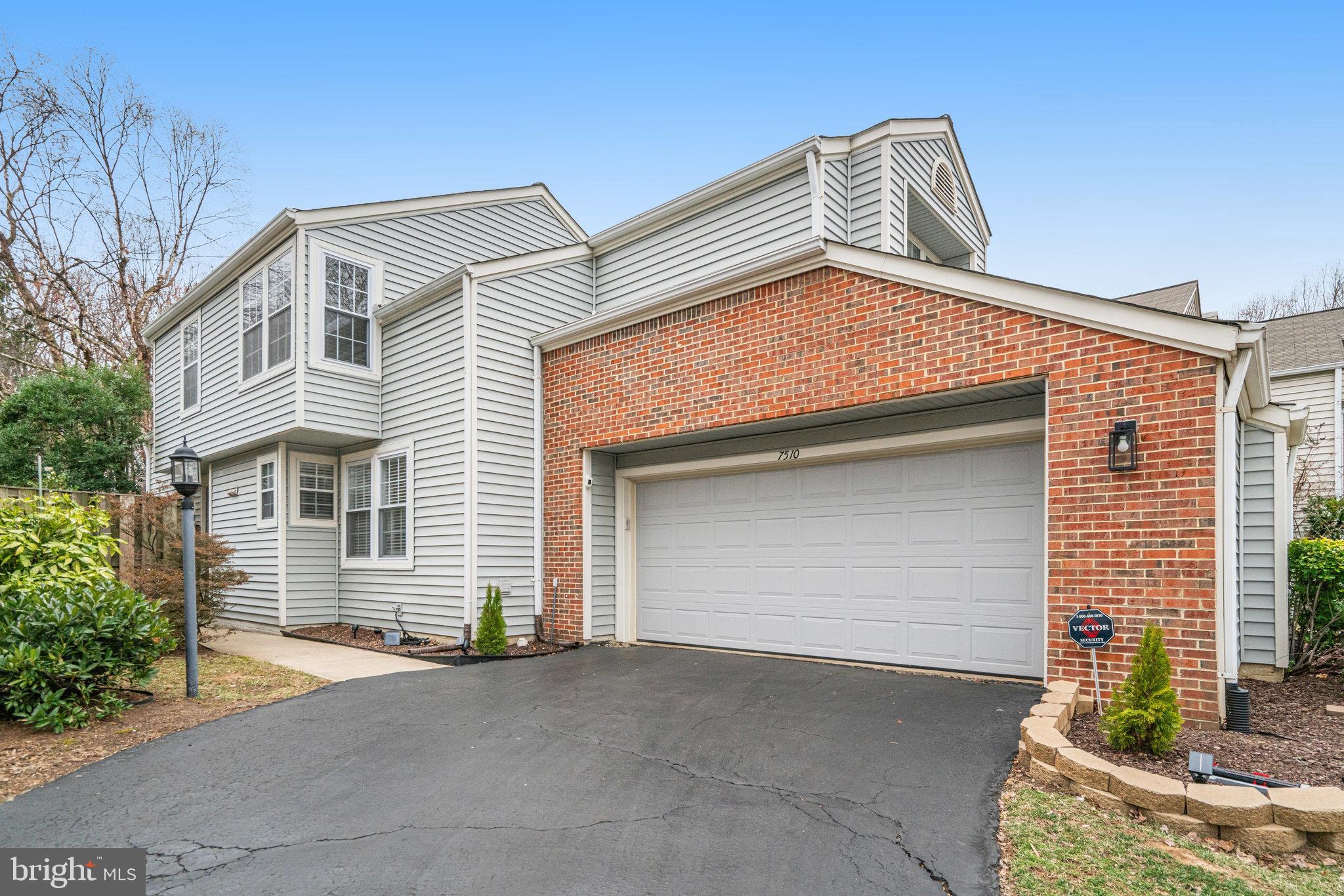 KINGSTOWNE - Residential