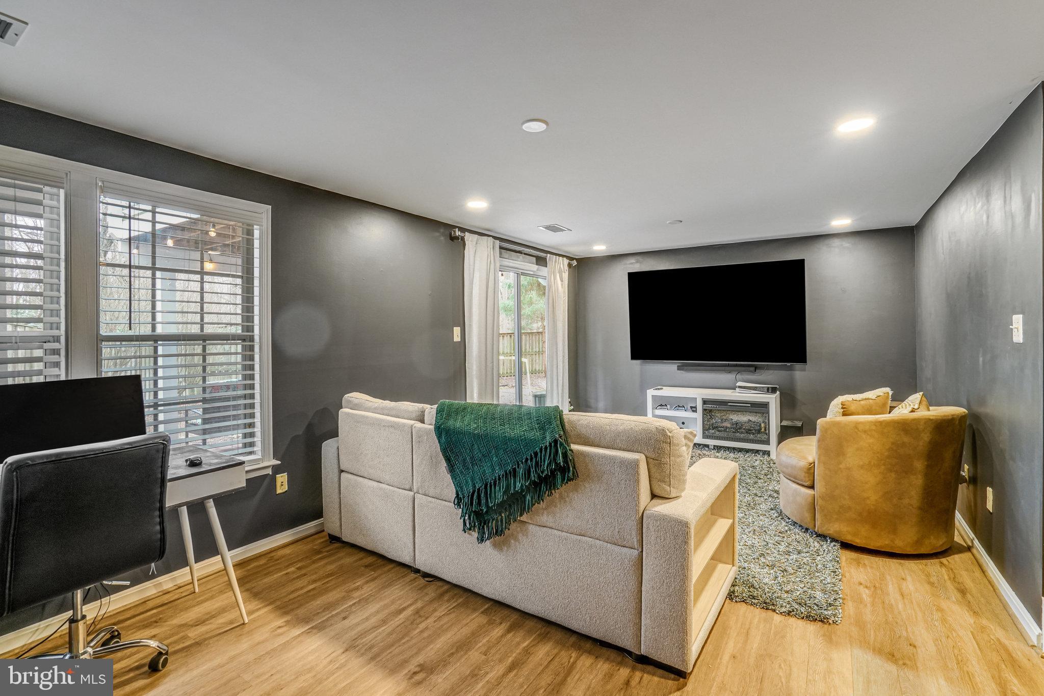 KINGSTOWNE - Residential