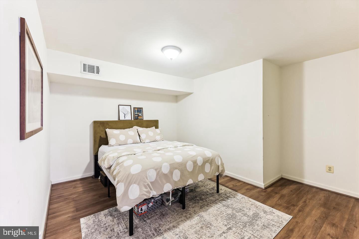 KINGSTOWNE - Residential