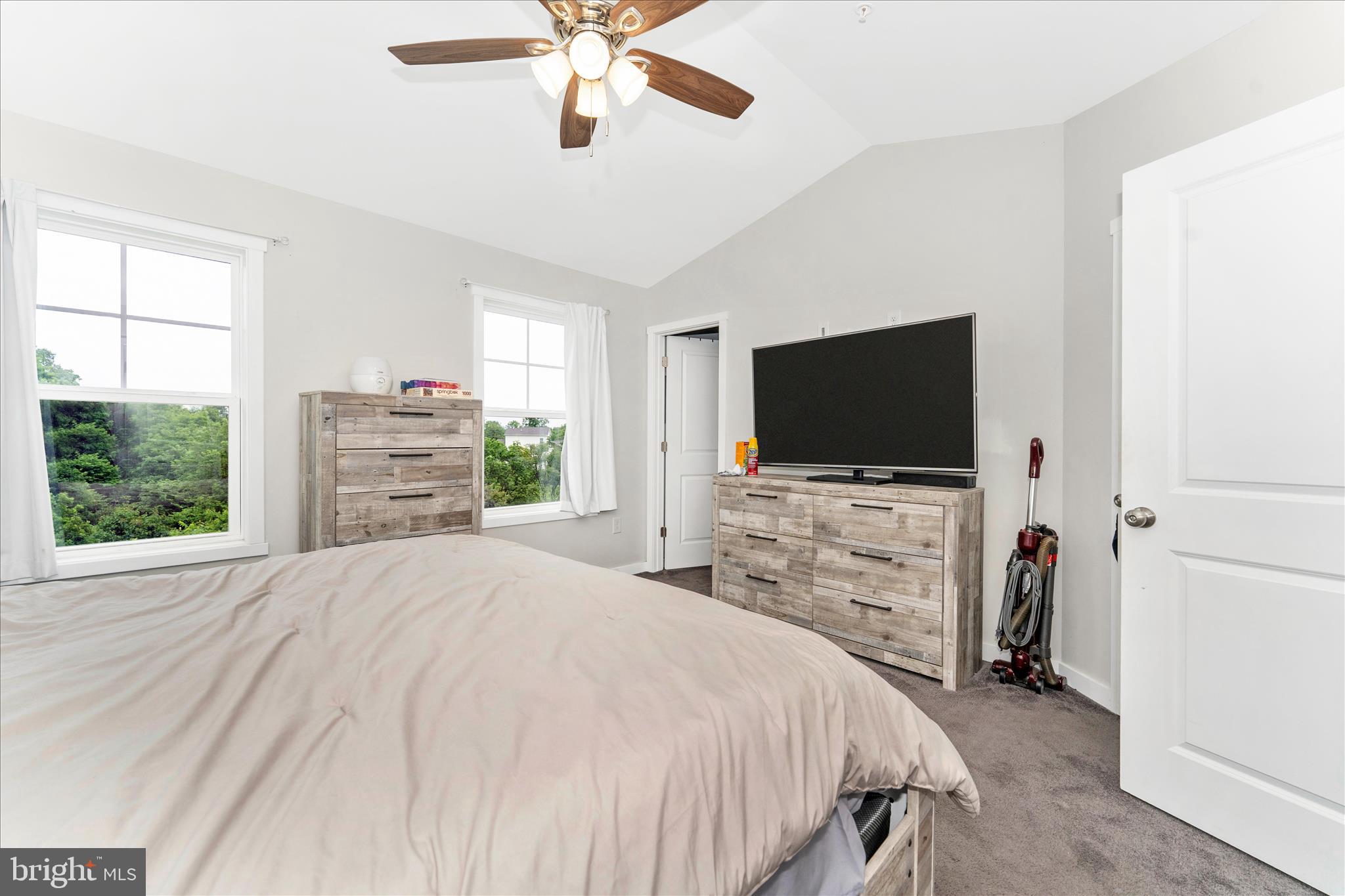 HERITAGE HILLS - Residential