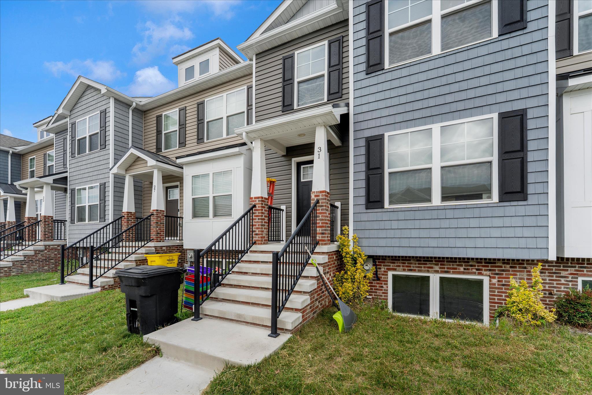 HERITAGE HILLS - Residential