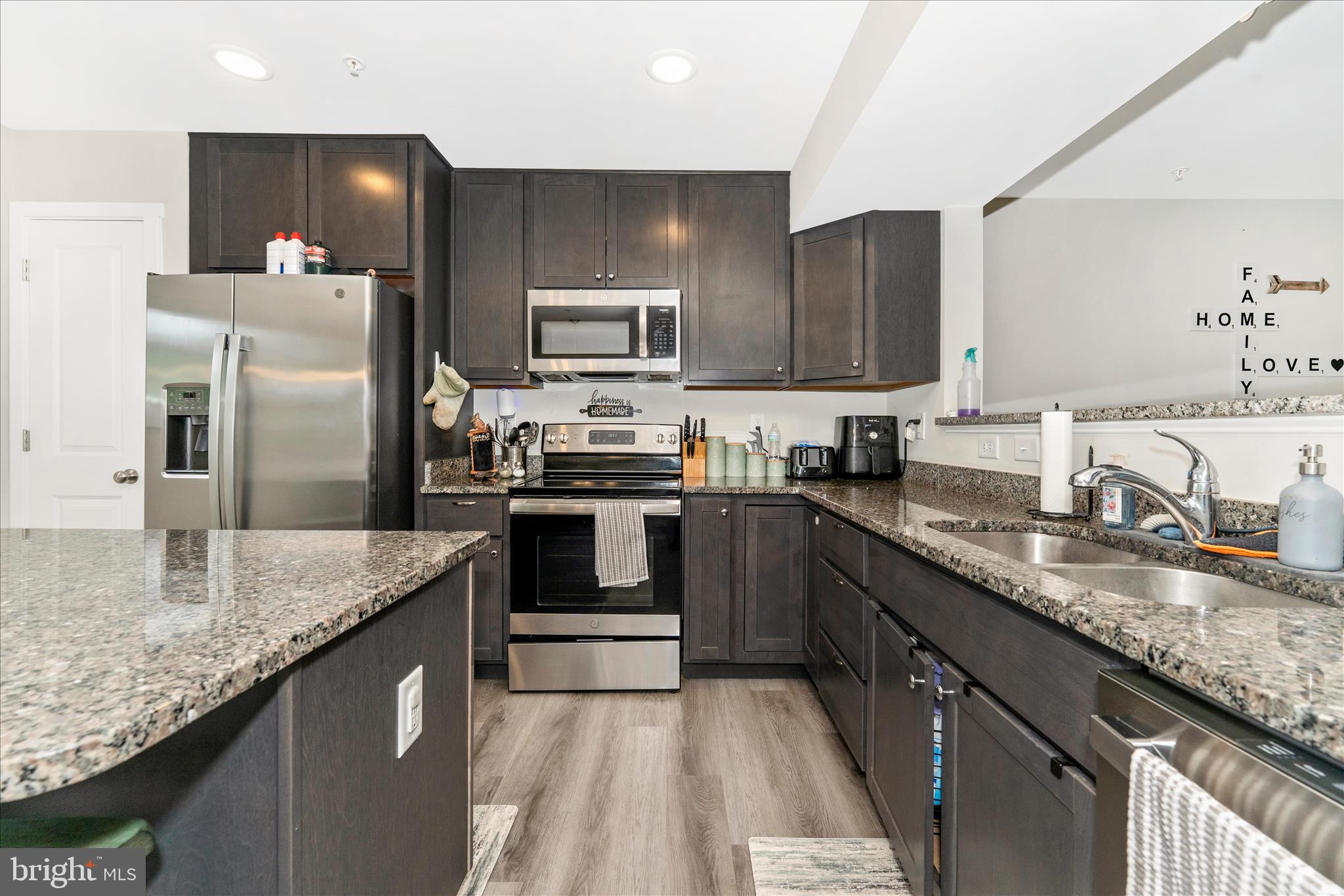 HERITAGE HILLS - Residential