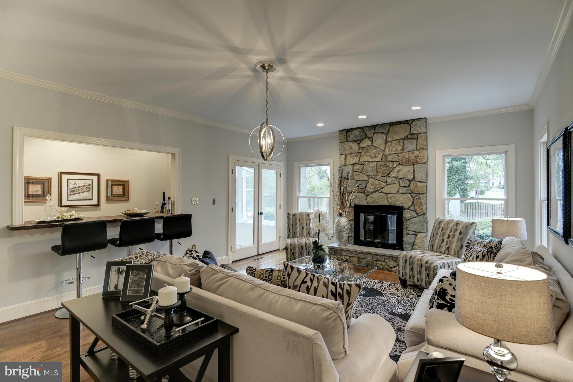 SUMMERWOOD - Residential