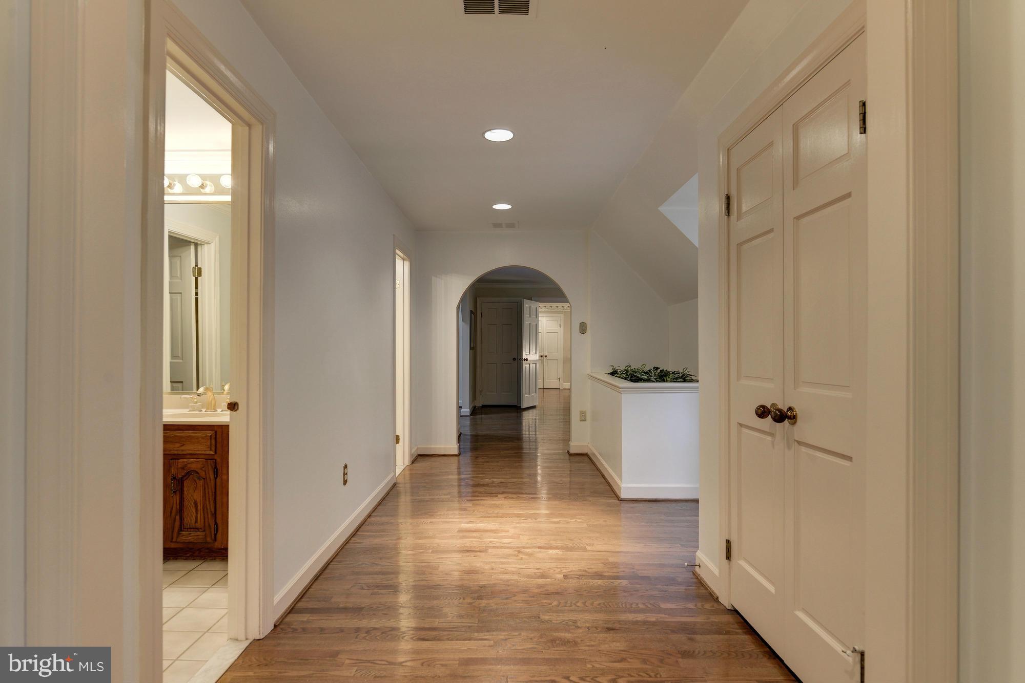 SUMMERWOOD - Residential