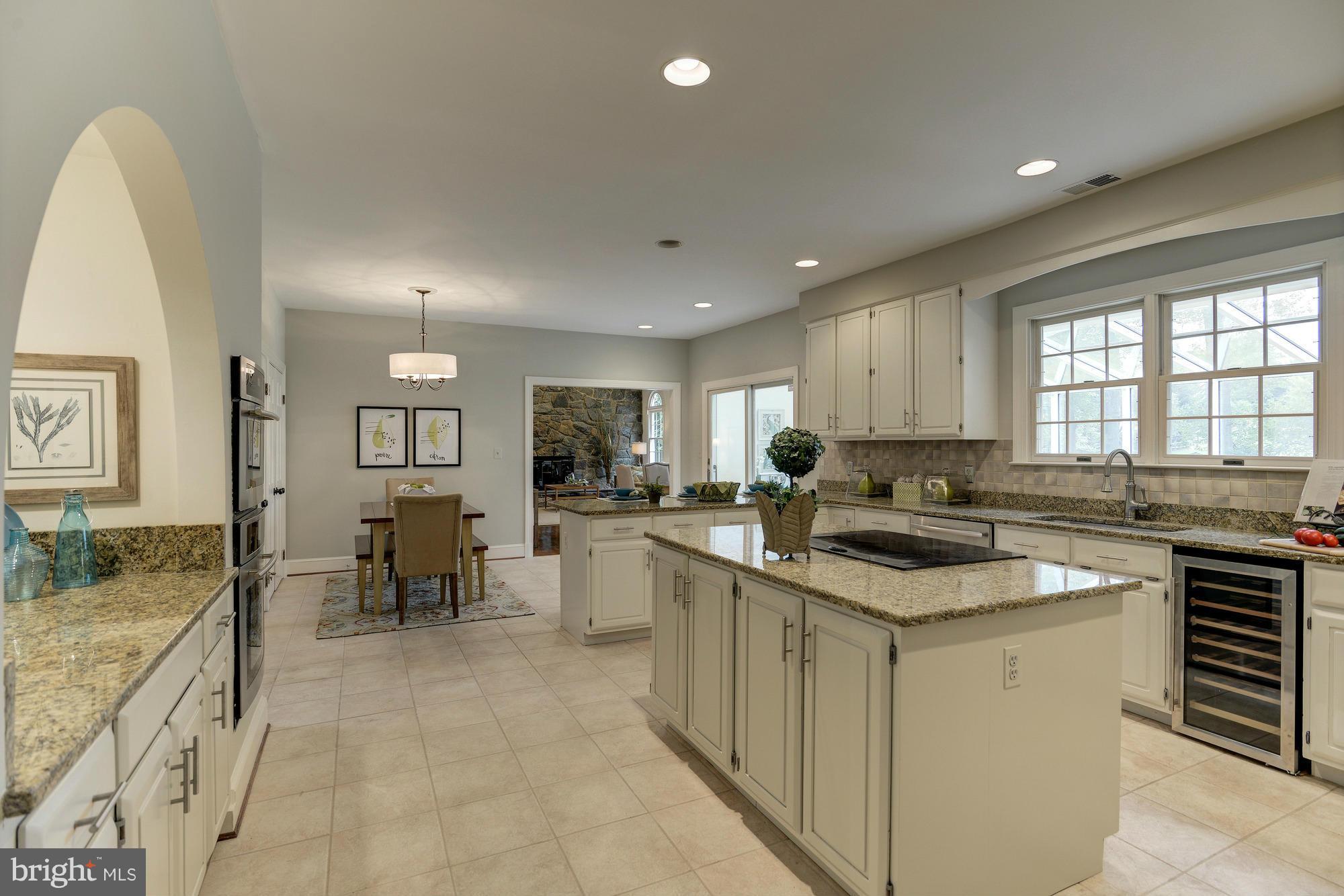SUMMERWOOD - Residential
