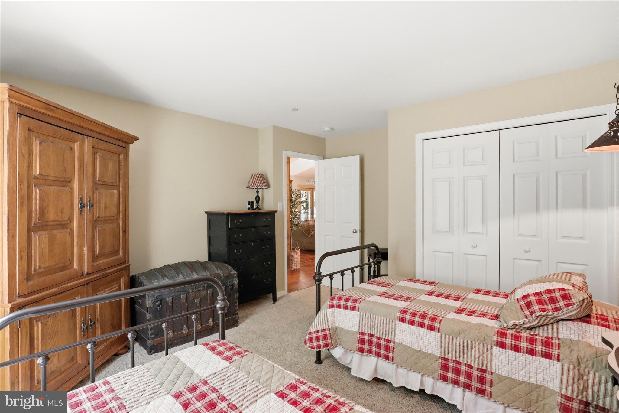 POTOMAC VISTAS - Residential