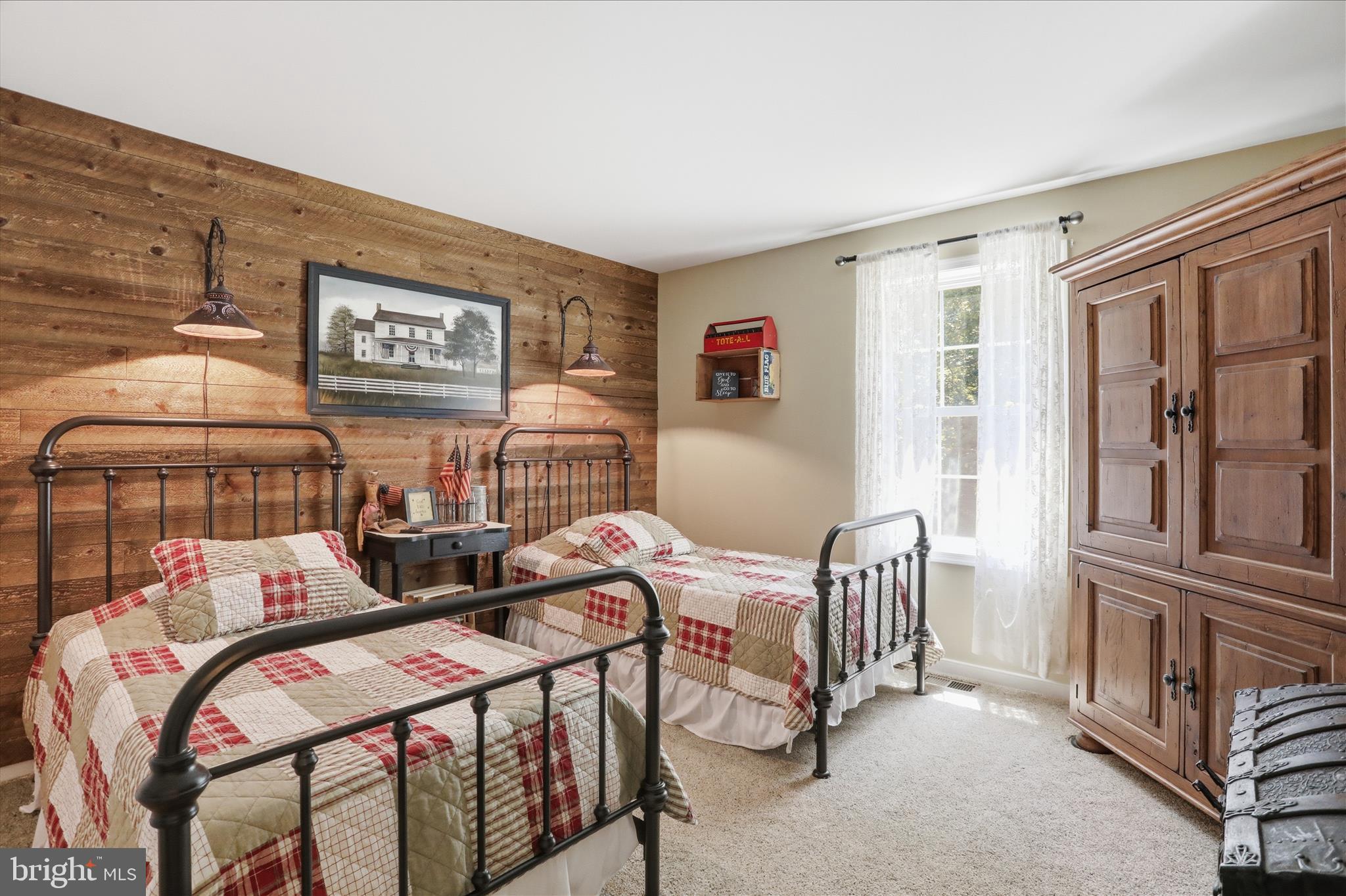 POTOMAC VISTAS - Residential
