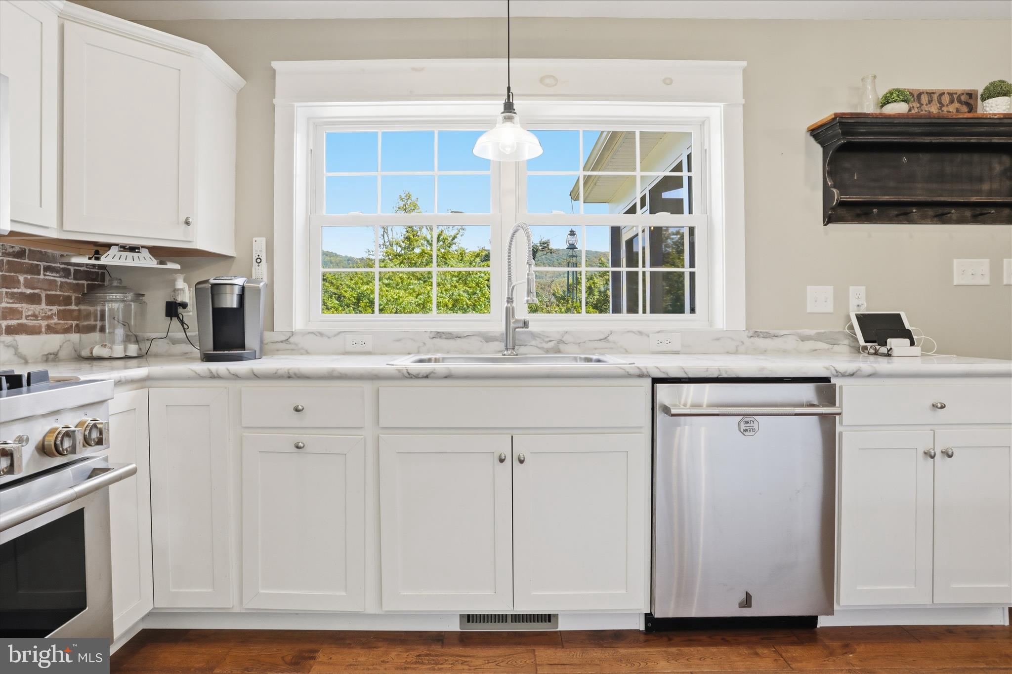 POTOMAC VISTAS - Residential
