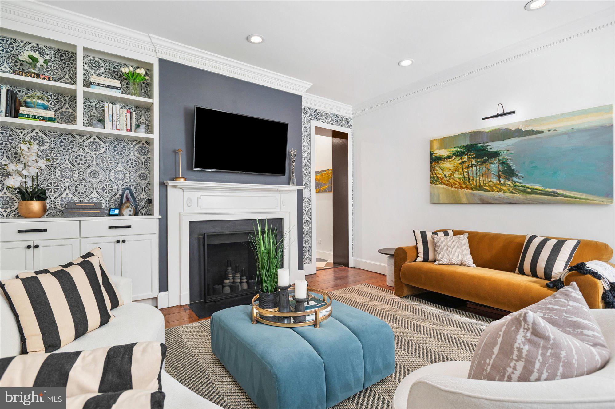 ST JOHNS SQUARE - Residential
