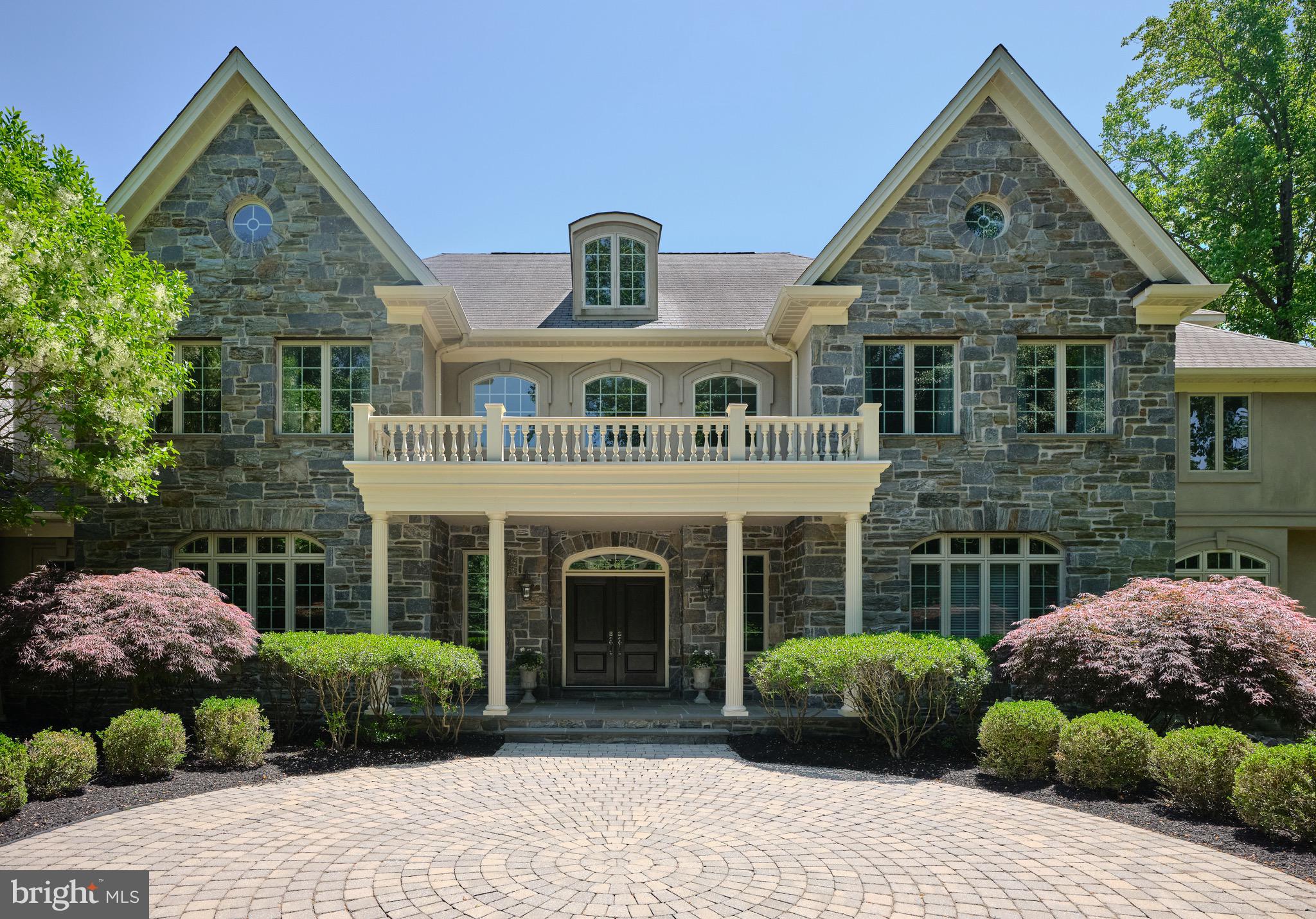 HUNTINGDON VALLEY - Residential