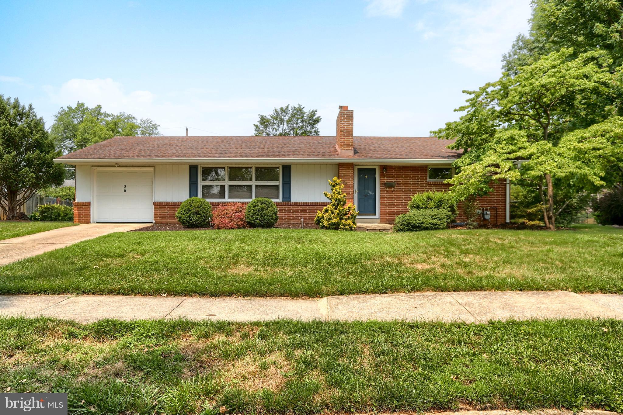 CEDAR CLIFF MANOR - Residential