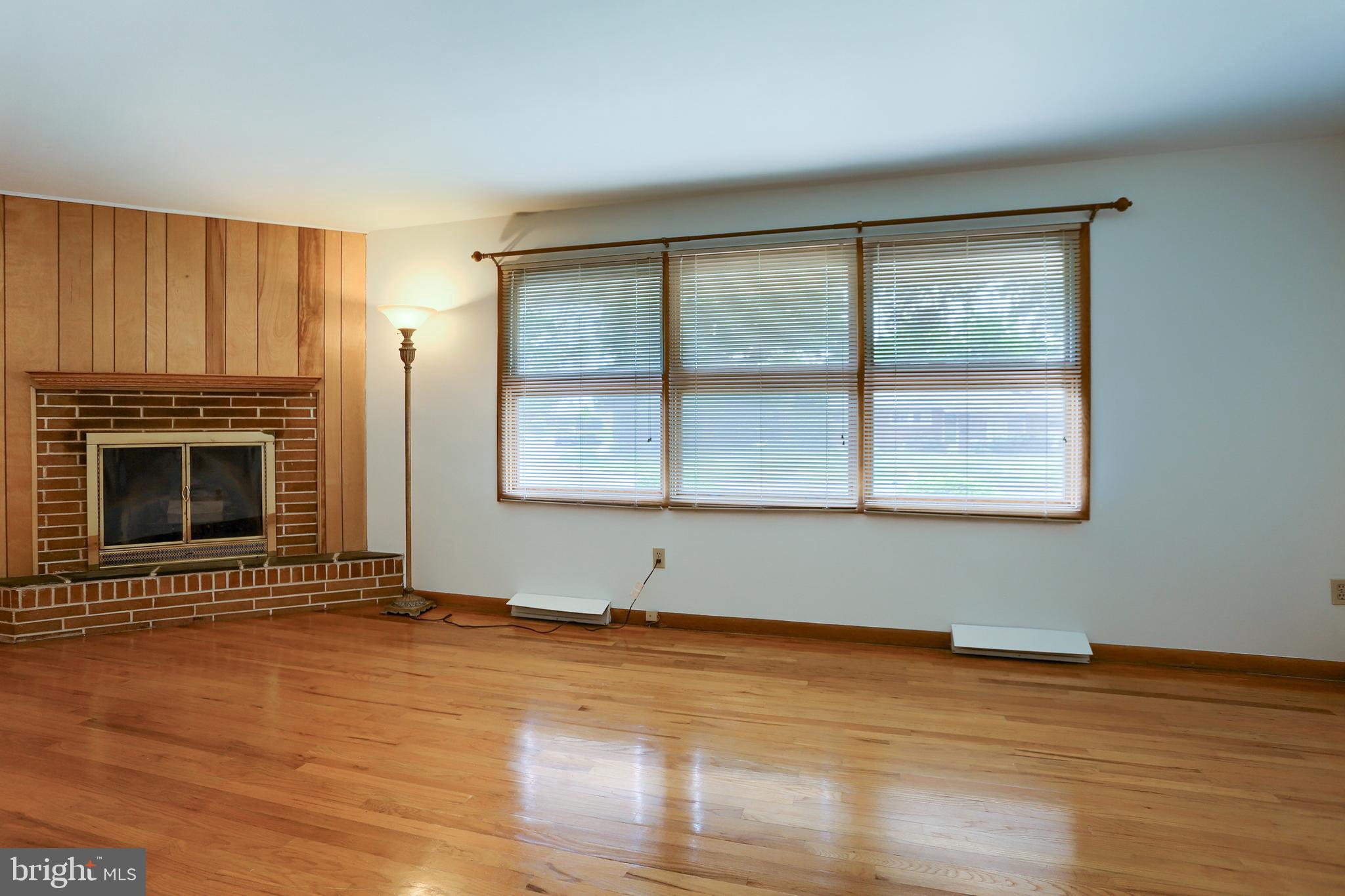 CEDAR CLIFF MANOR - Residential