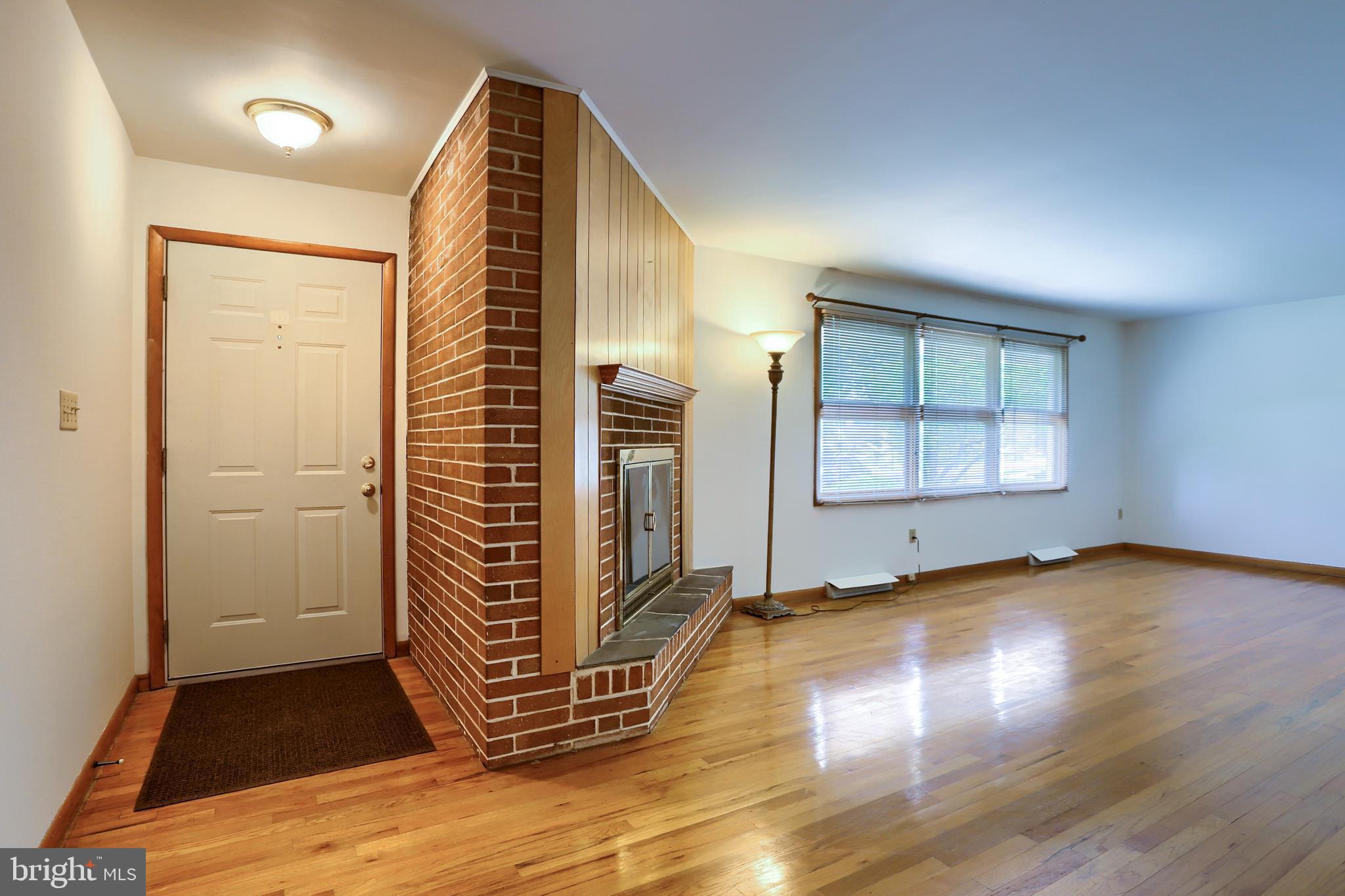 CEDAR CLIFF MANOR - Residential