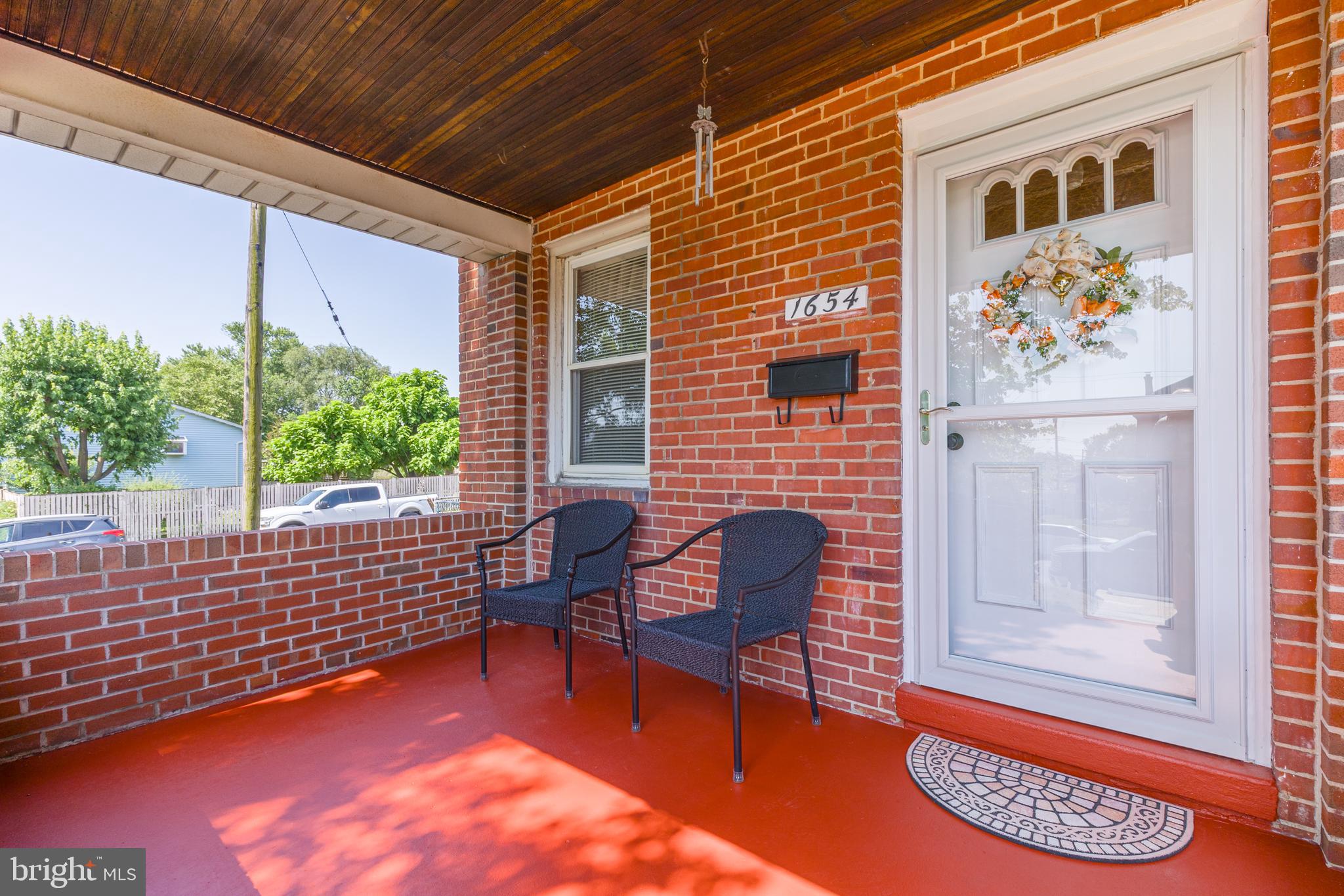 MERRITT HOMES - Residential