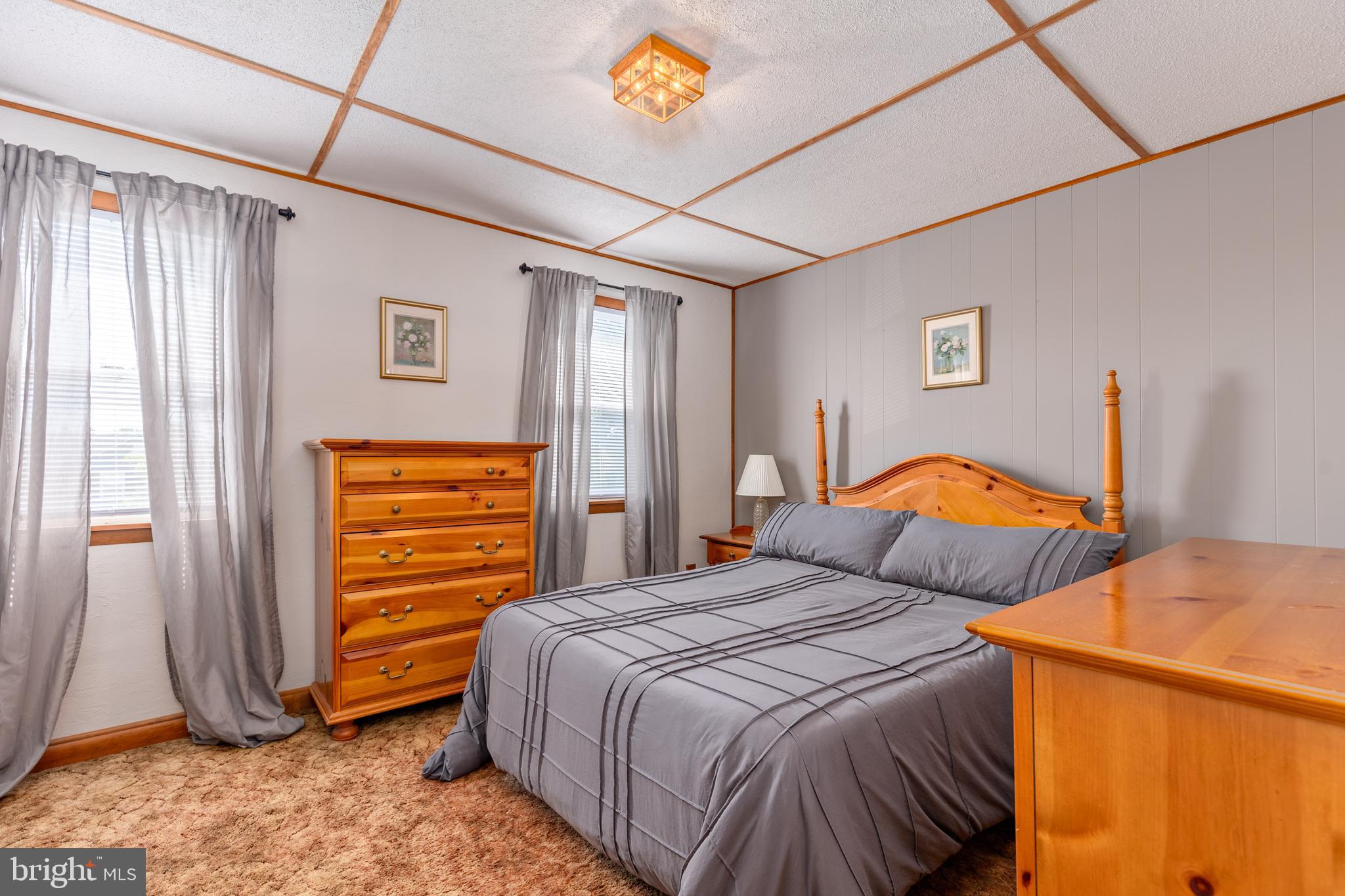 MERRITT HOMES - Residential