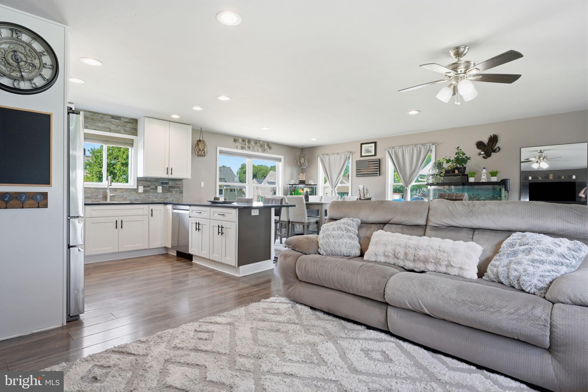 INDIAN CREEK - Residential