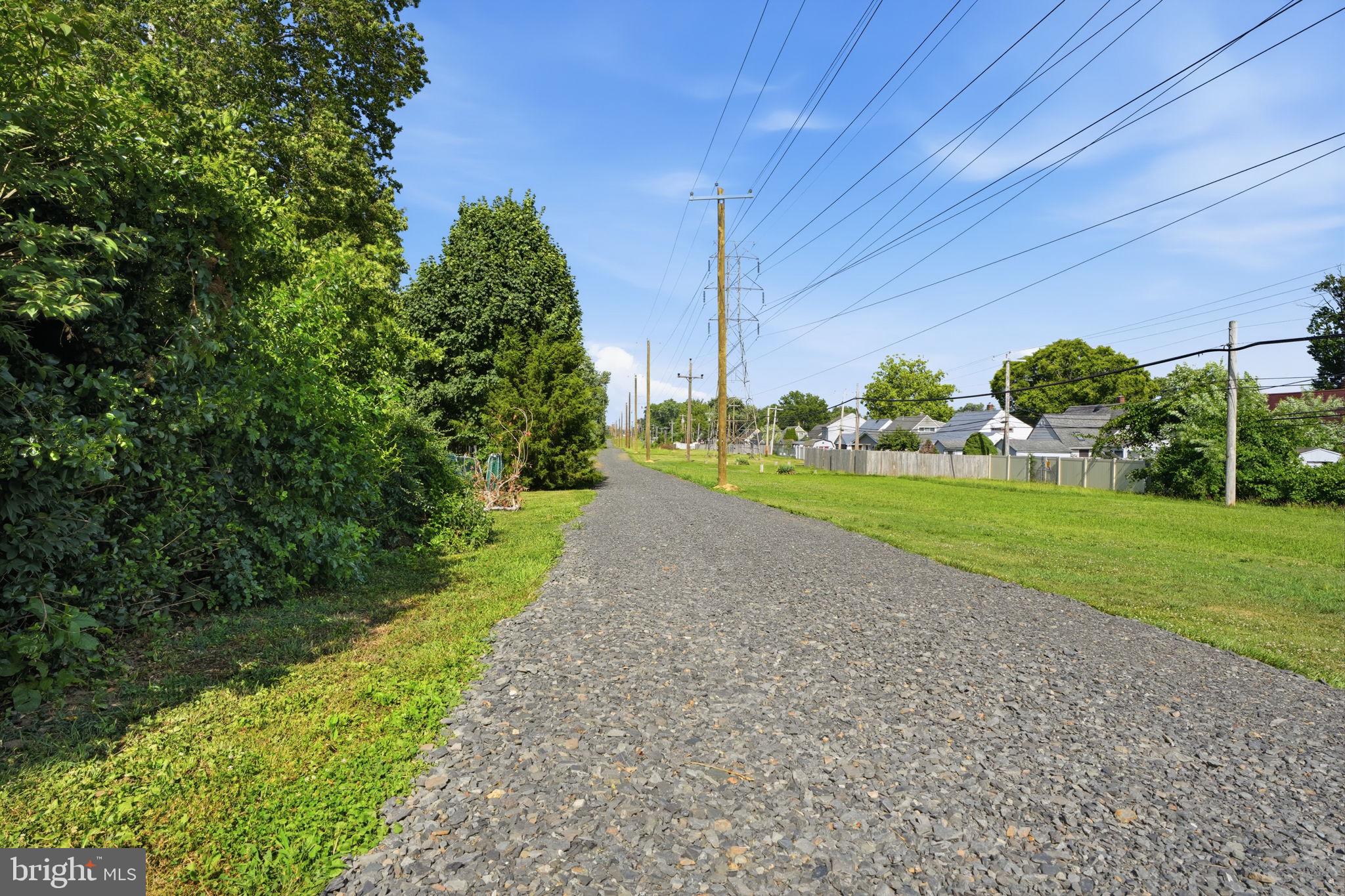 INDIAN CREEK - Residential