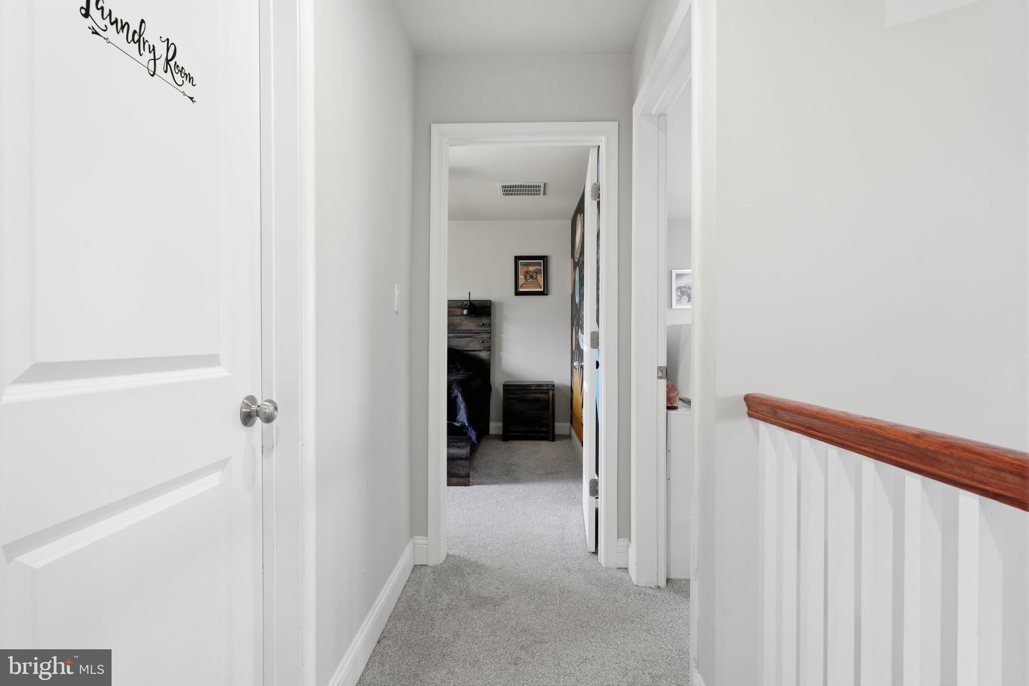 INDIAN CREEK - Residential