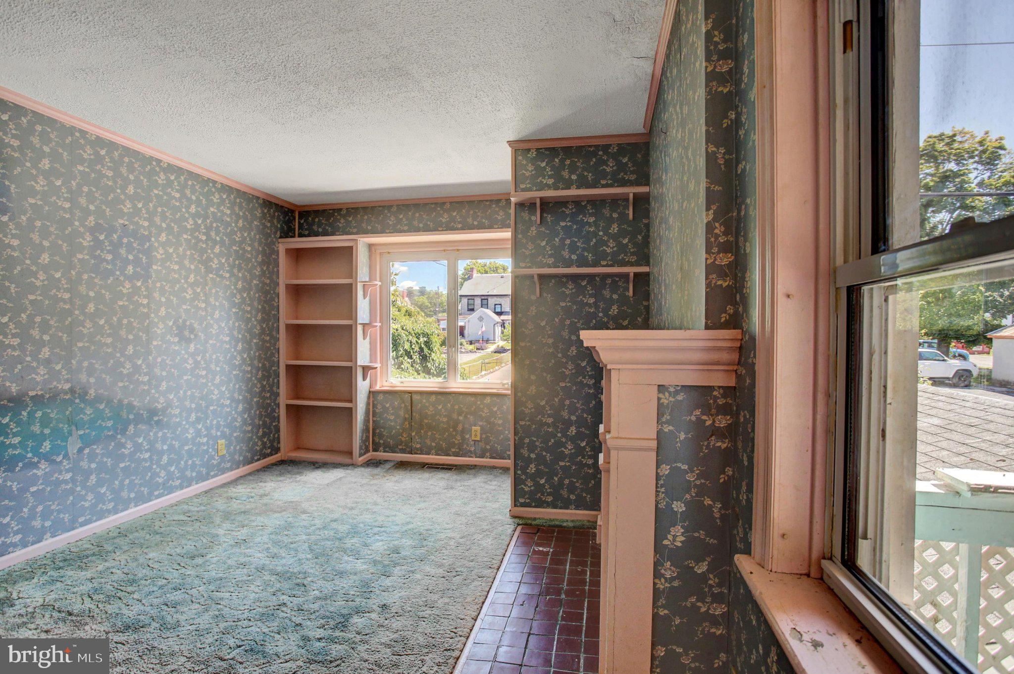 BOONSBORO - Residential