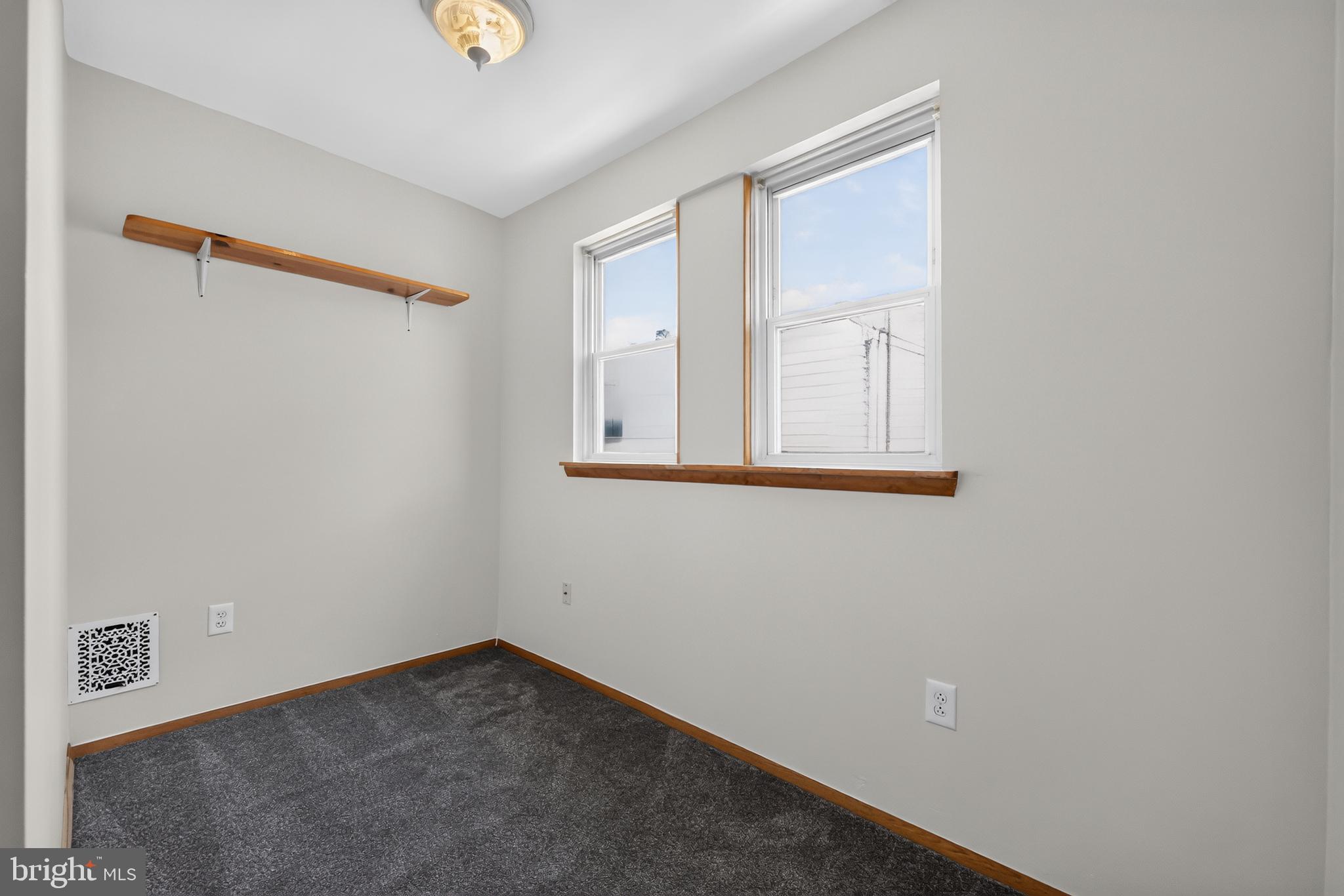 PHILADELPHIA (SOUTH) - Residential