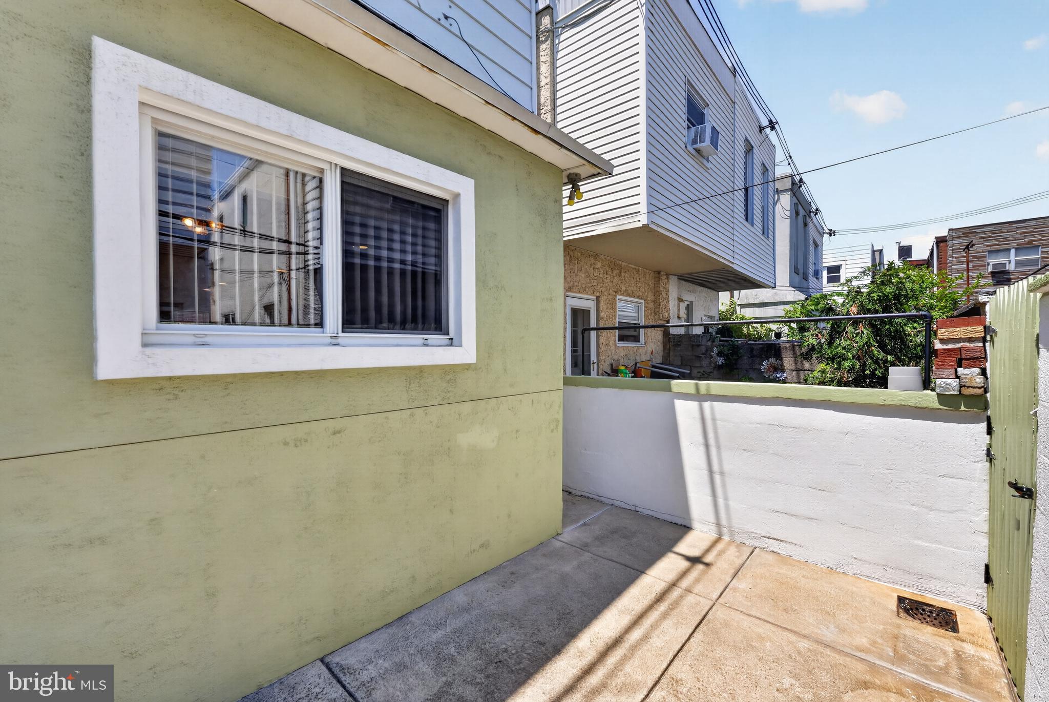PHILADELPHIA (SOUTH) - Residential