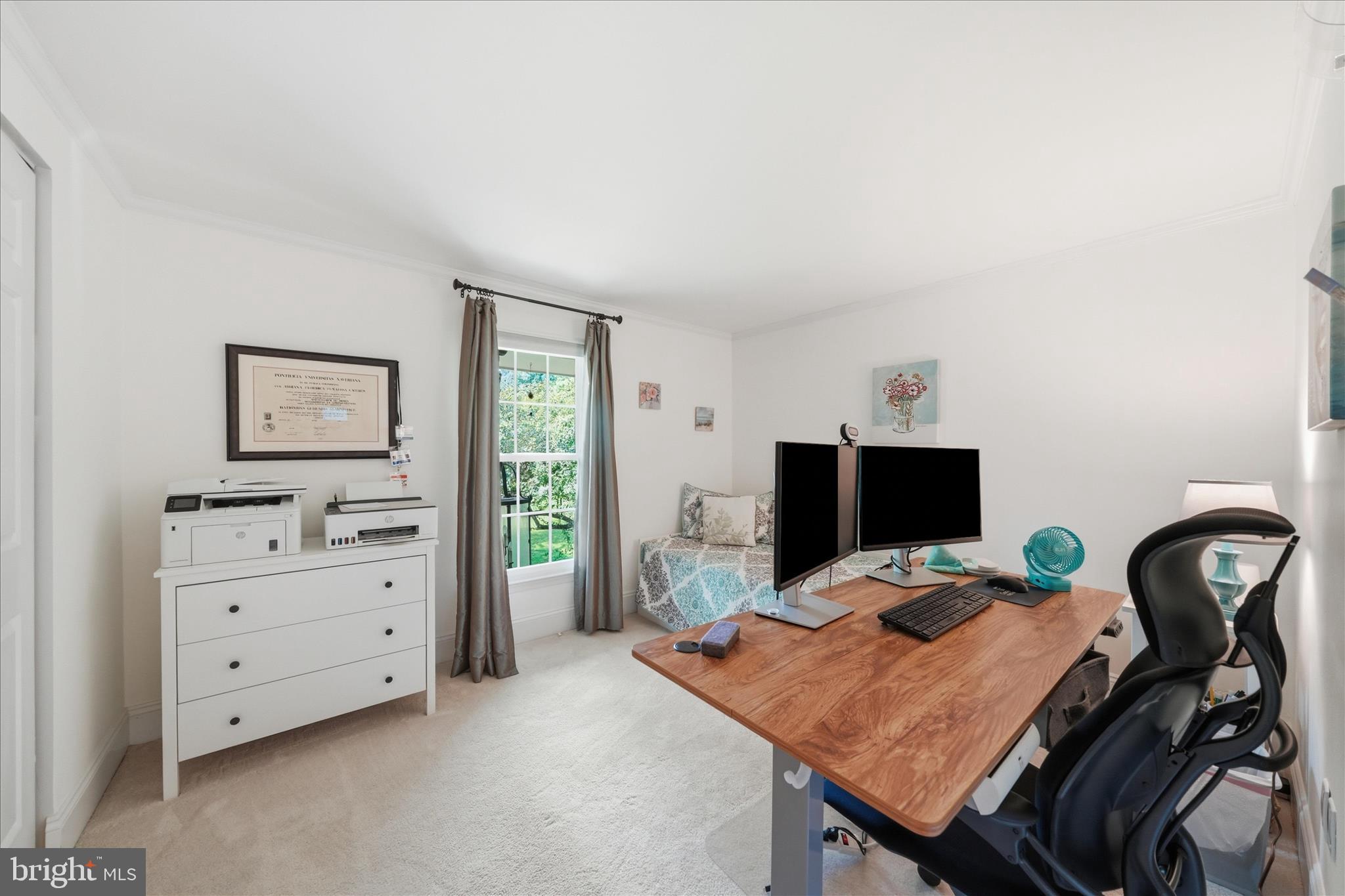 ANCIENT OAK - Residential