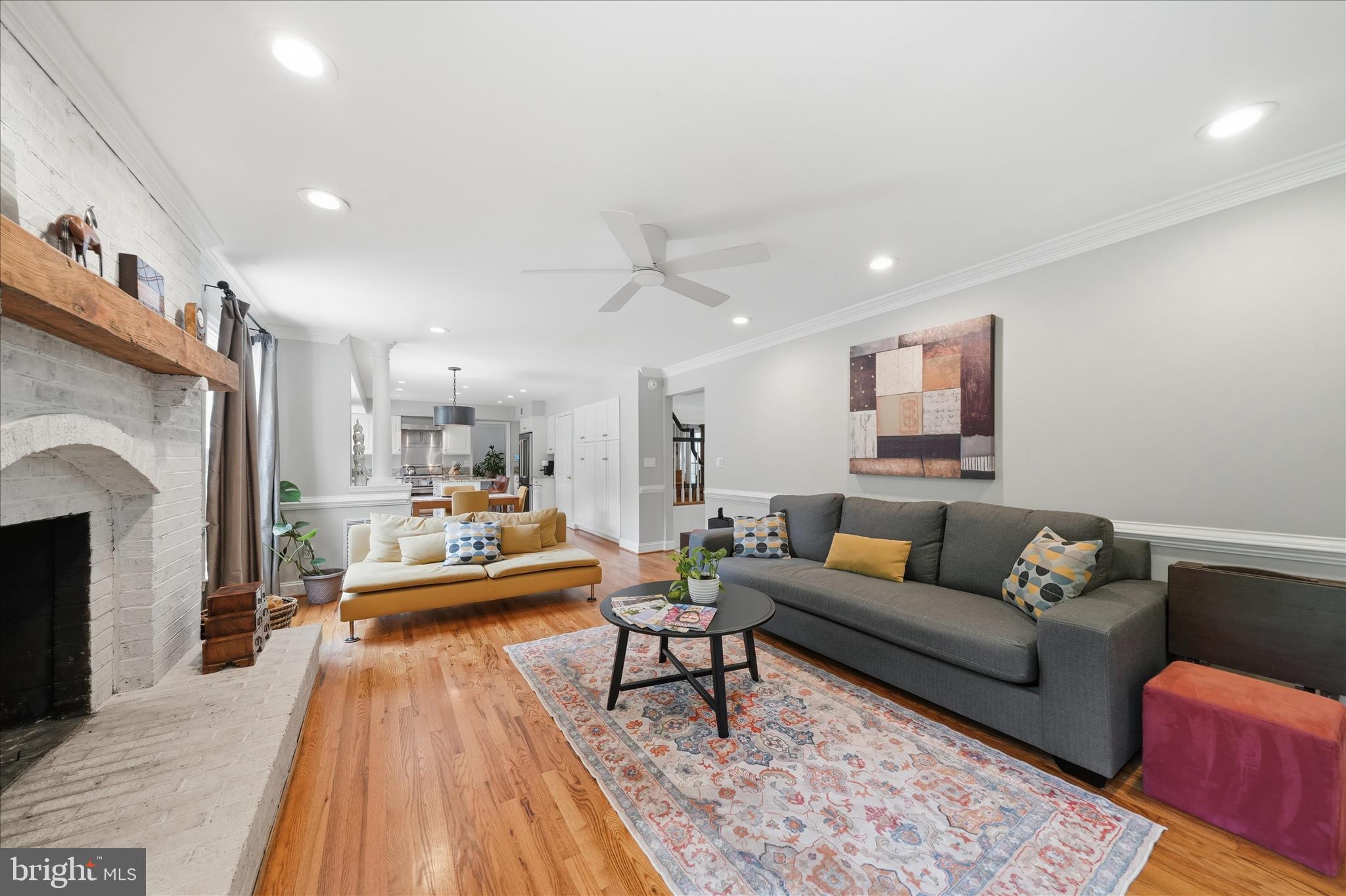 ANCIENT OAK - Residential