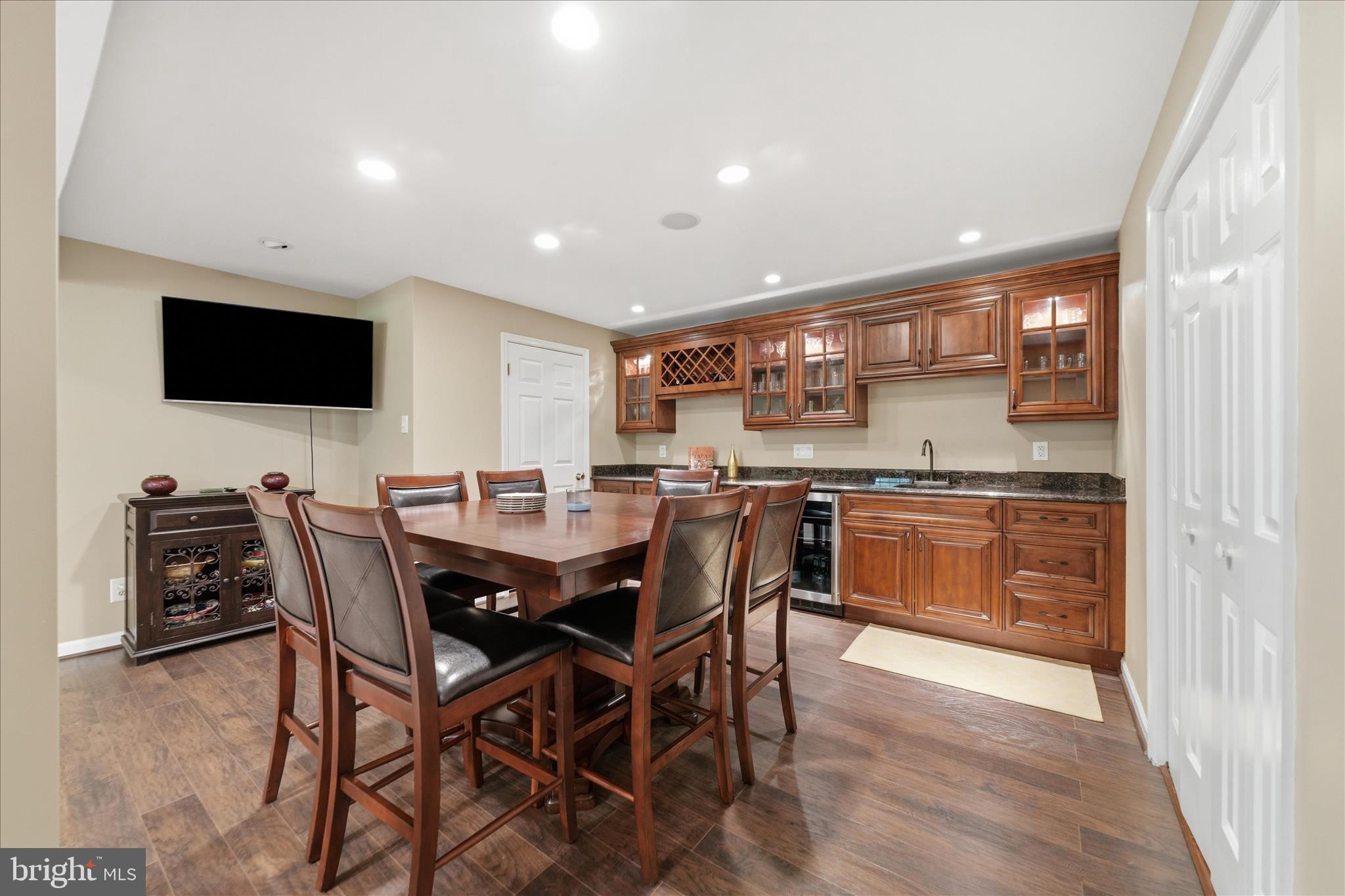 ANCIENT OAK - Residential