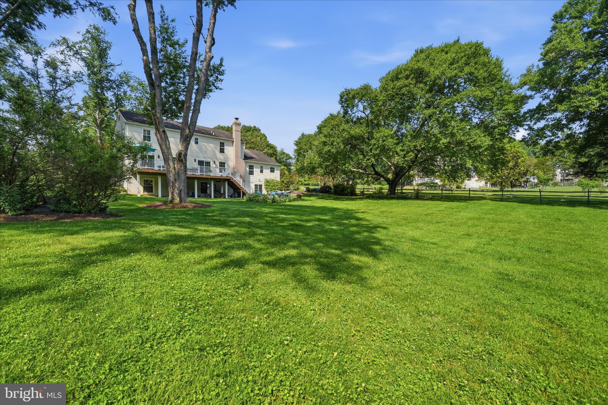ANCIENT OAK - Residential