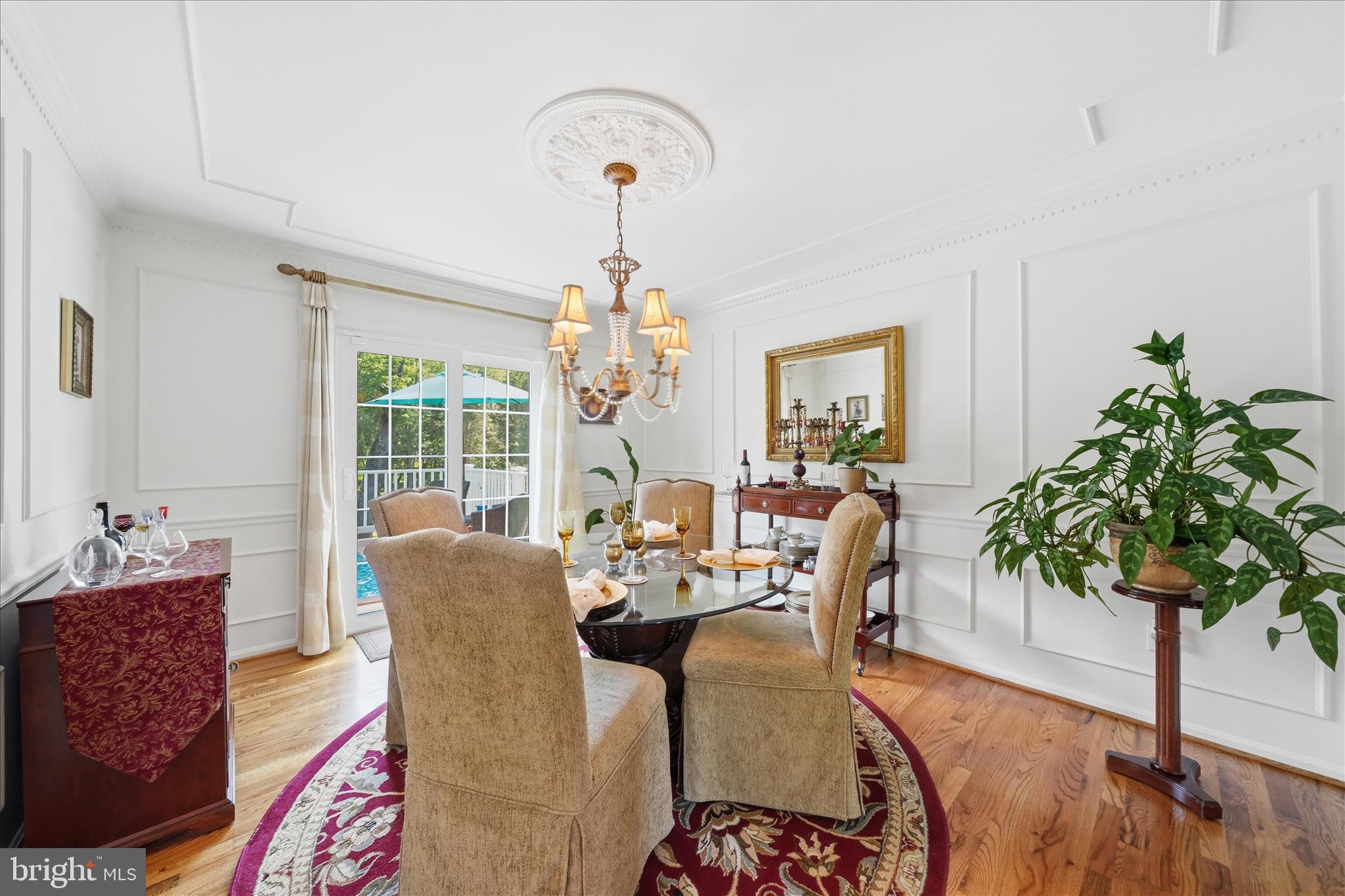 ANCIENT OAK - Residential